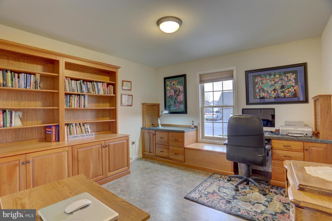 BROOKSHIRE - Residential