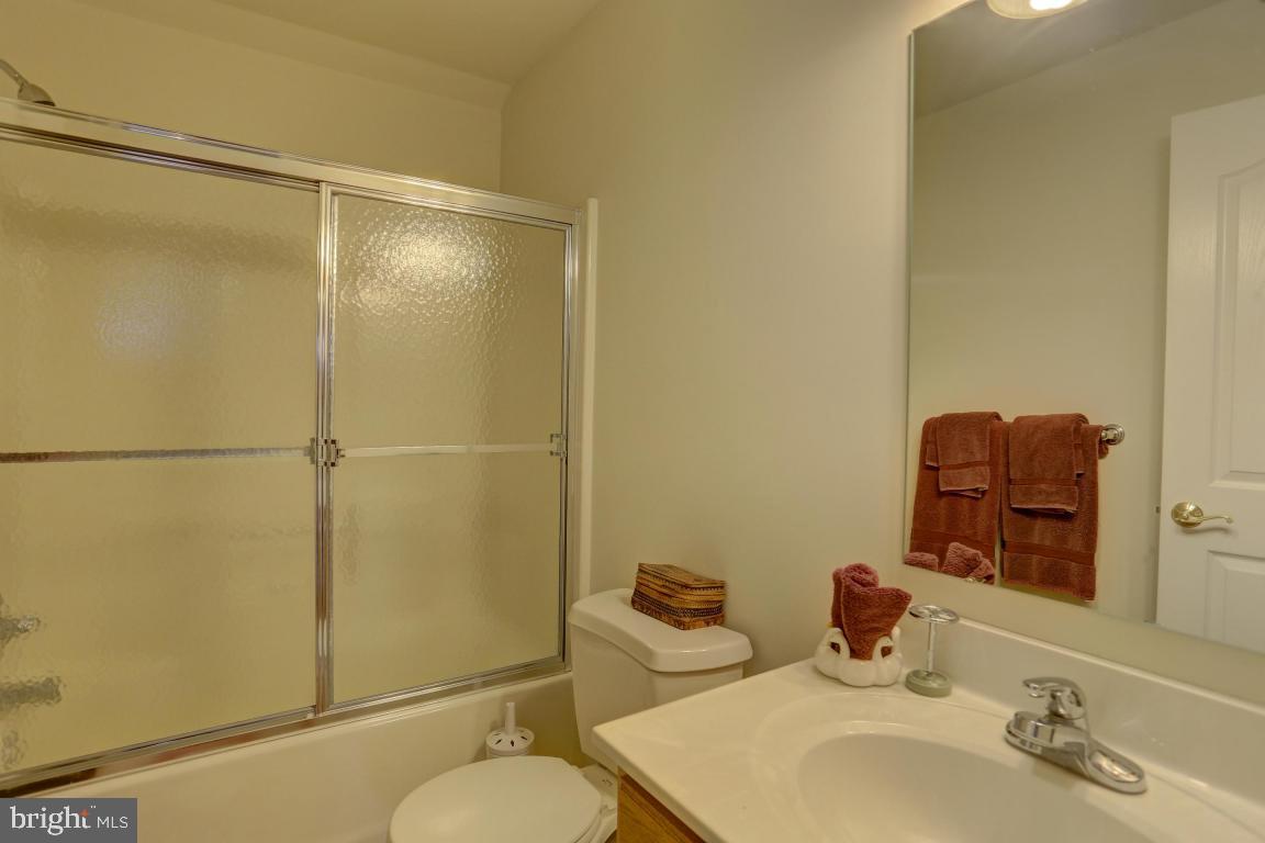 BROOKSHIRE - Residential