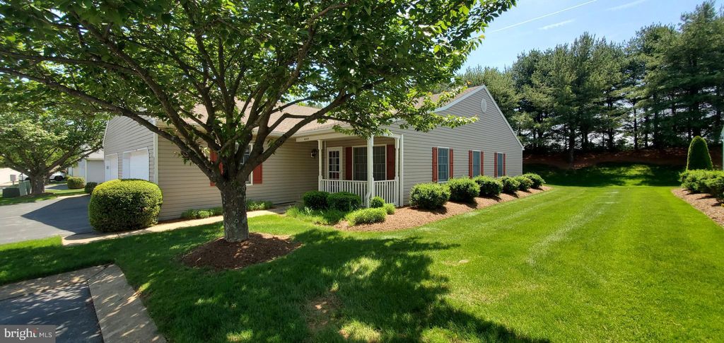 Photo of 4049 Woodspring Lane #4049, YORK, PA 17402 (MLS # PAYK2092312)