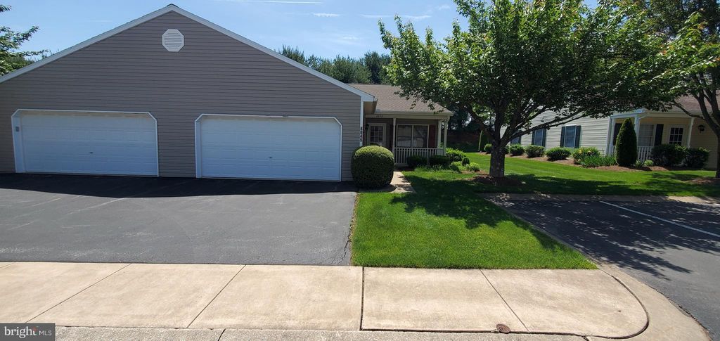 Photo of 4049 Woodspring Lane #4049, YORK, PA 17402 (MLS # PAYK2092312)