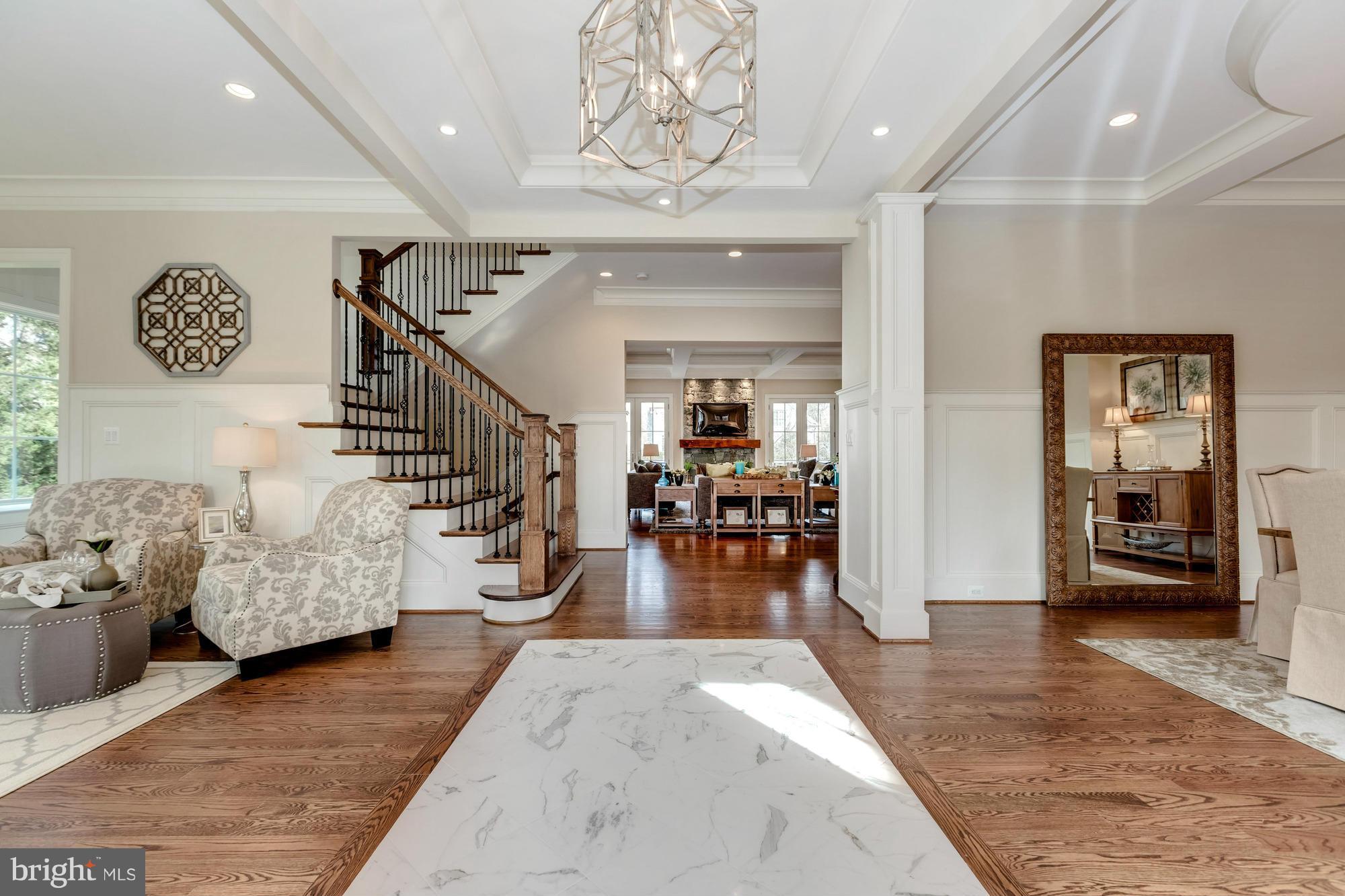 RIVER OAKS - Residential