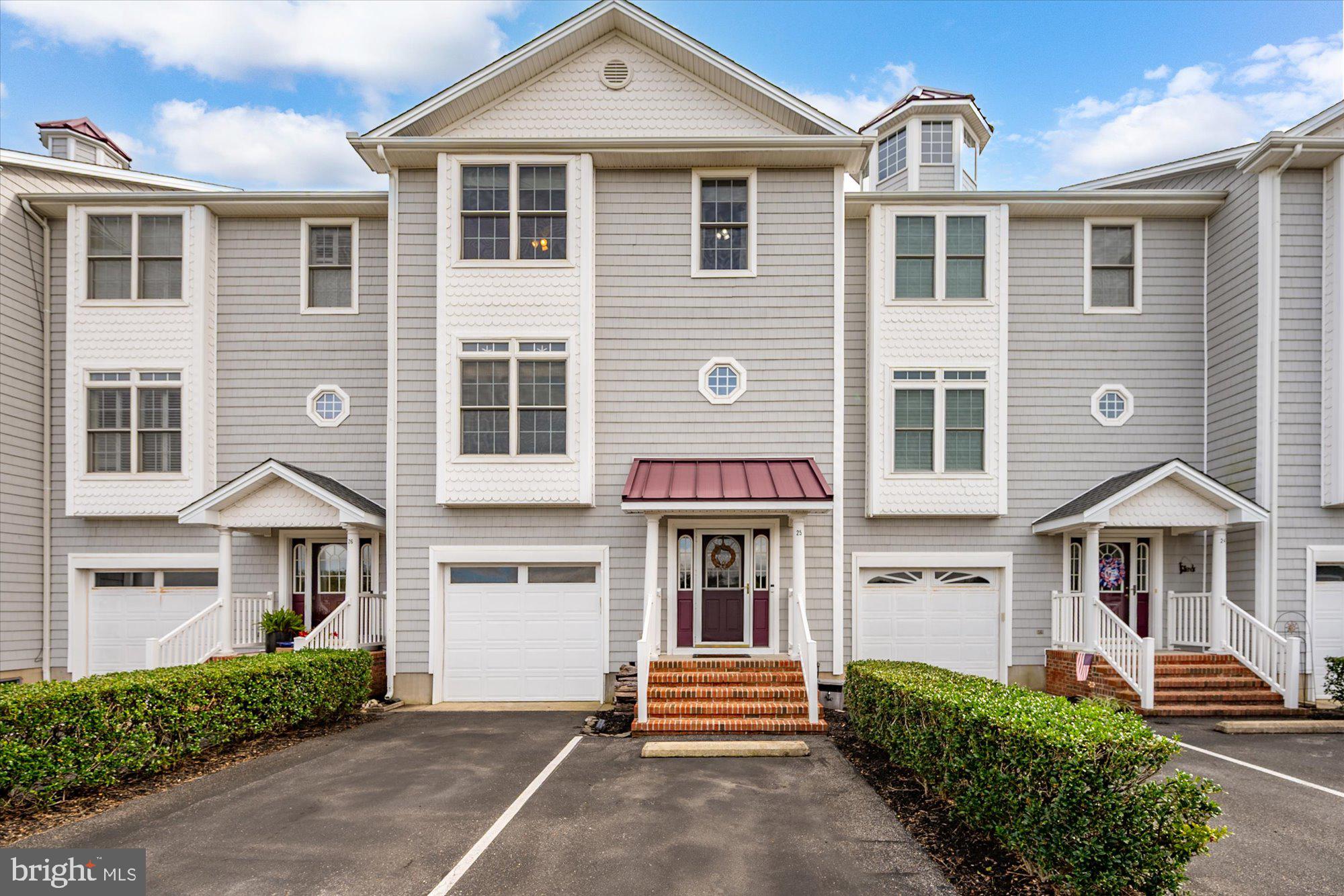 10050 GOLF COURSE ROAD 25