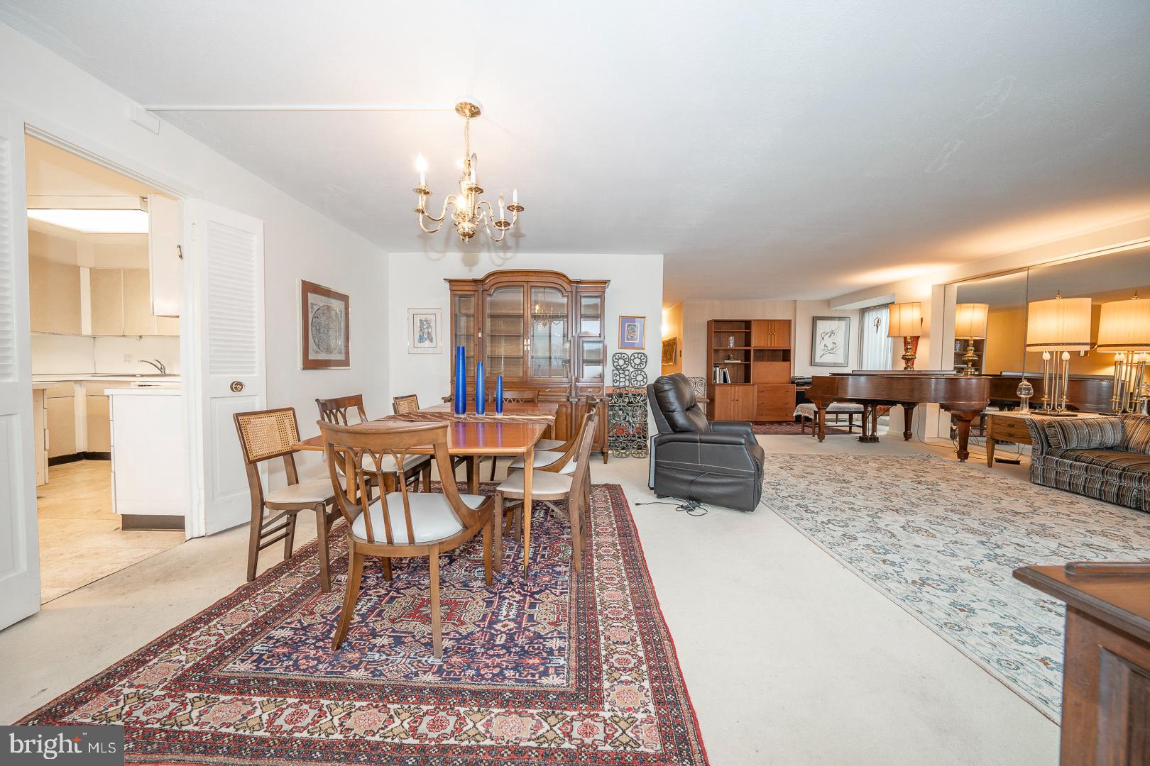 GREEN HILL - Residential