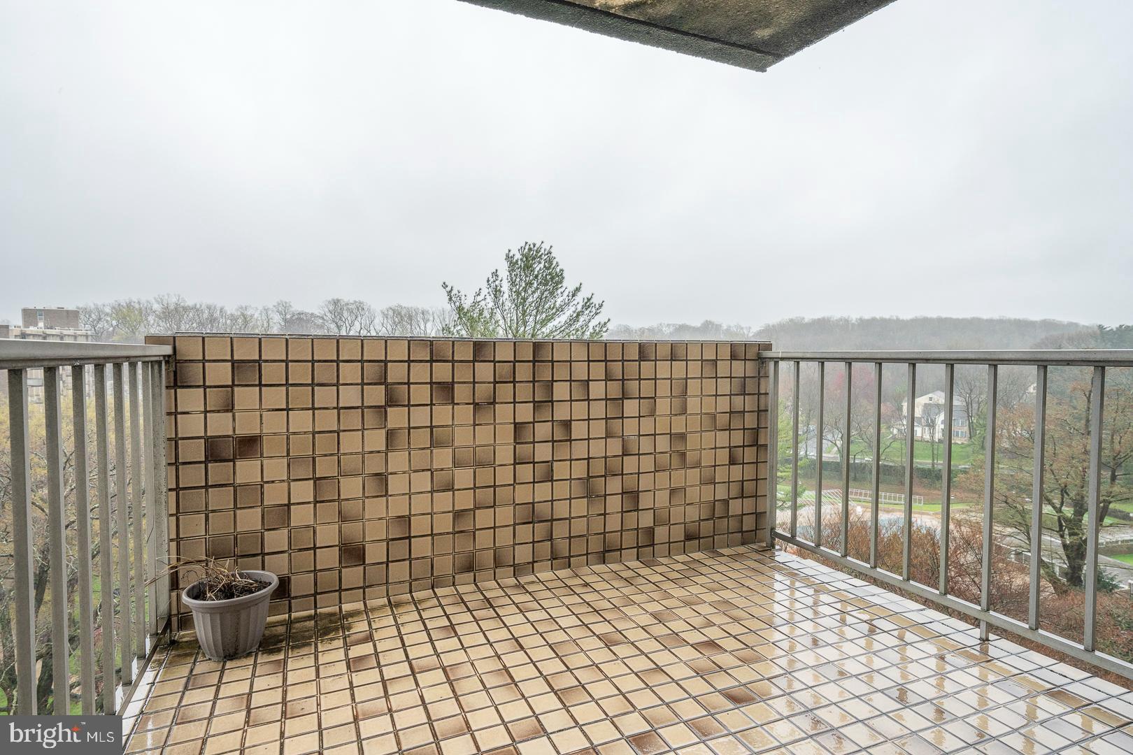 GREEN HILL - Residential