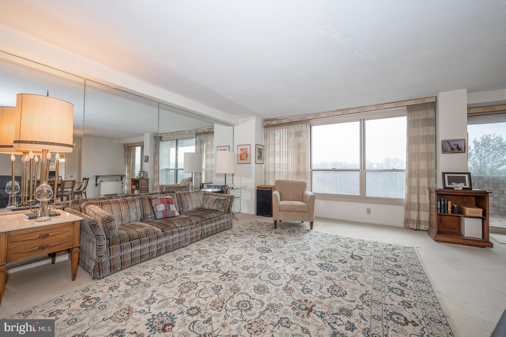 GREEN HILL - Residential