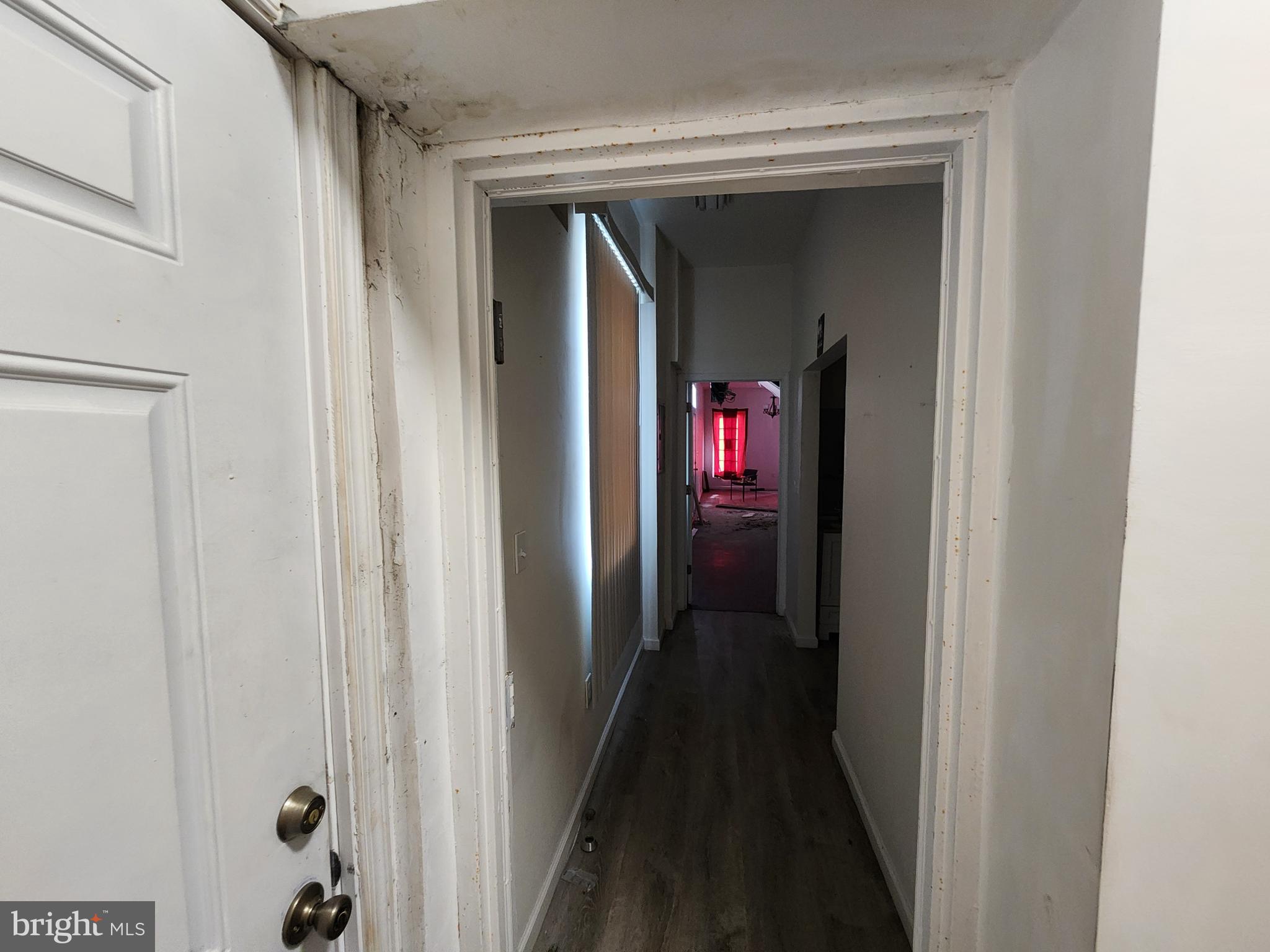 SANDTOWN-WINCHESTER - Residential