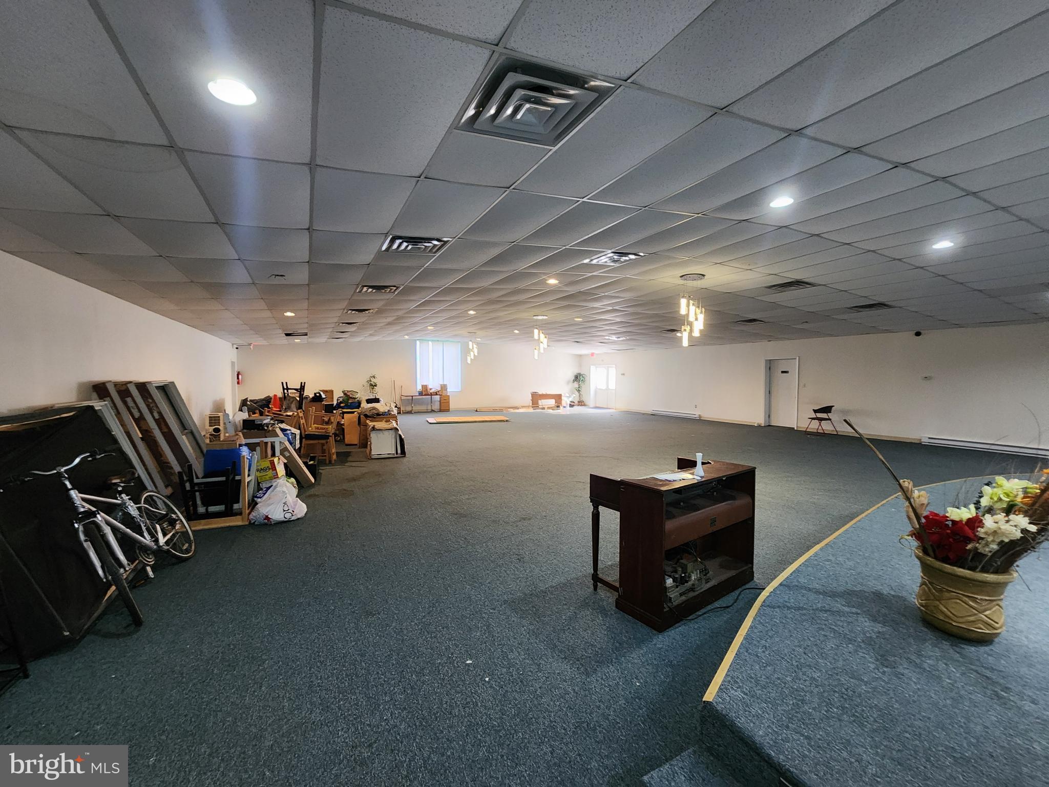 SANDTOWN-WINCHESTER - Residential