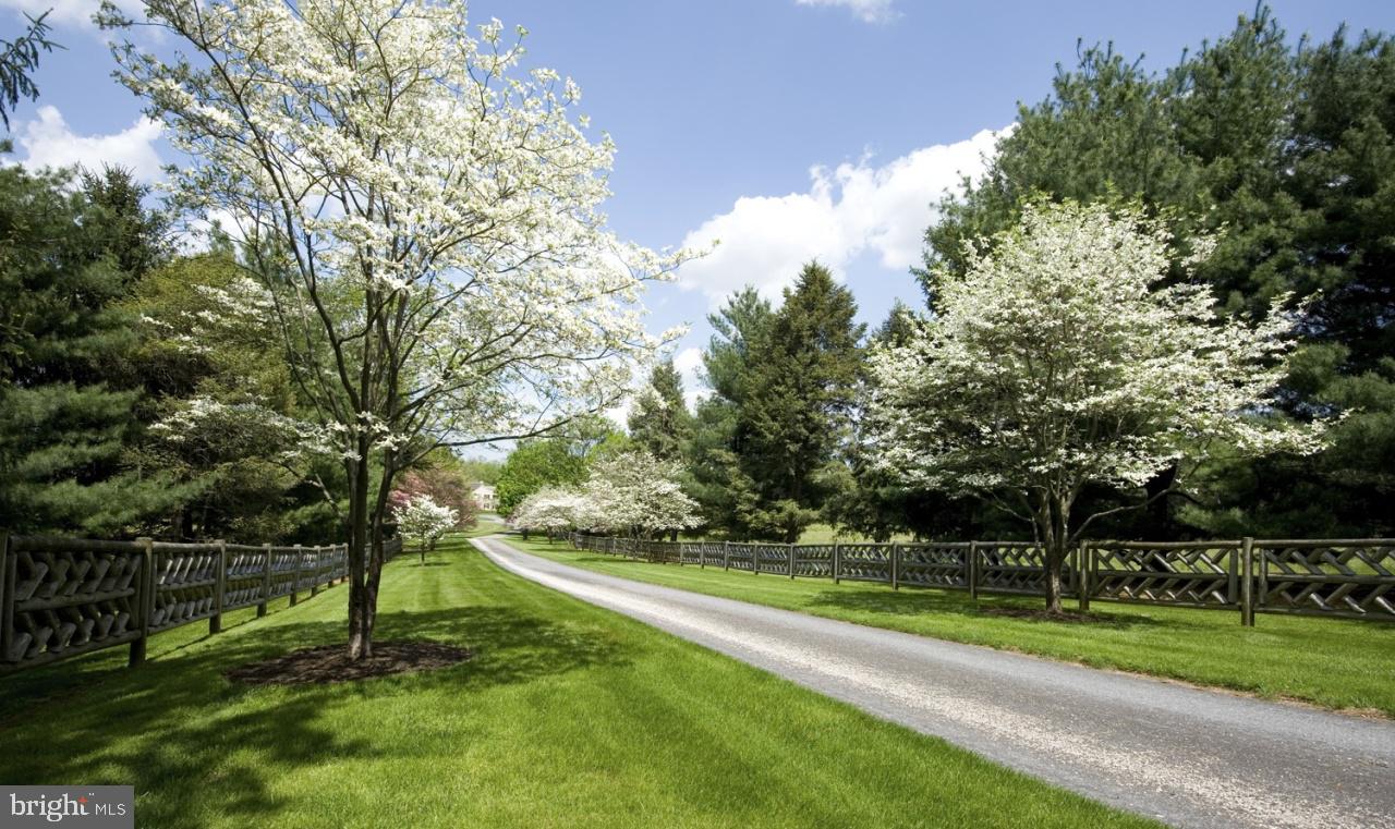 EAST LAMPETER TWP - Farm