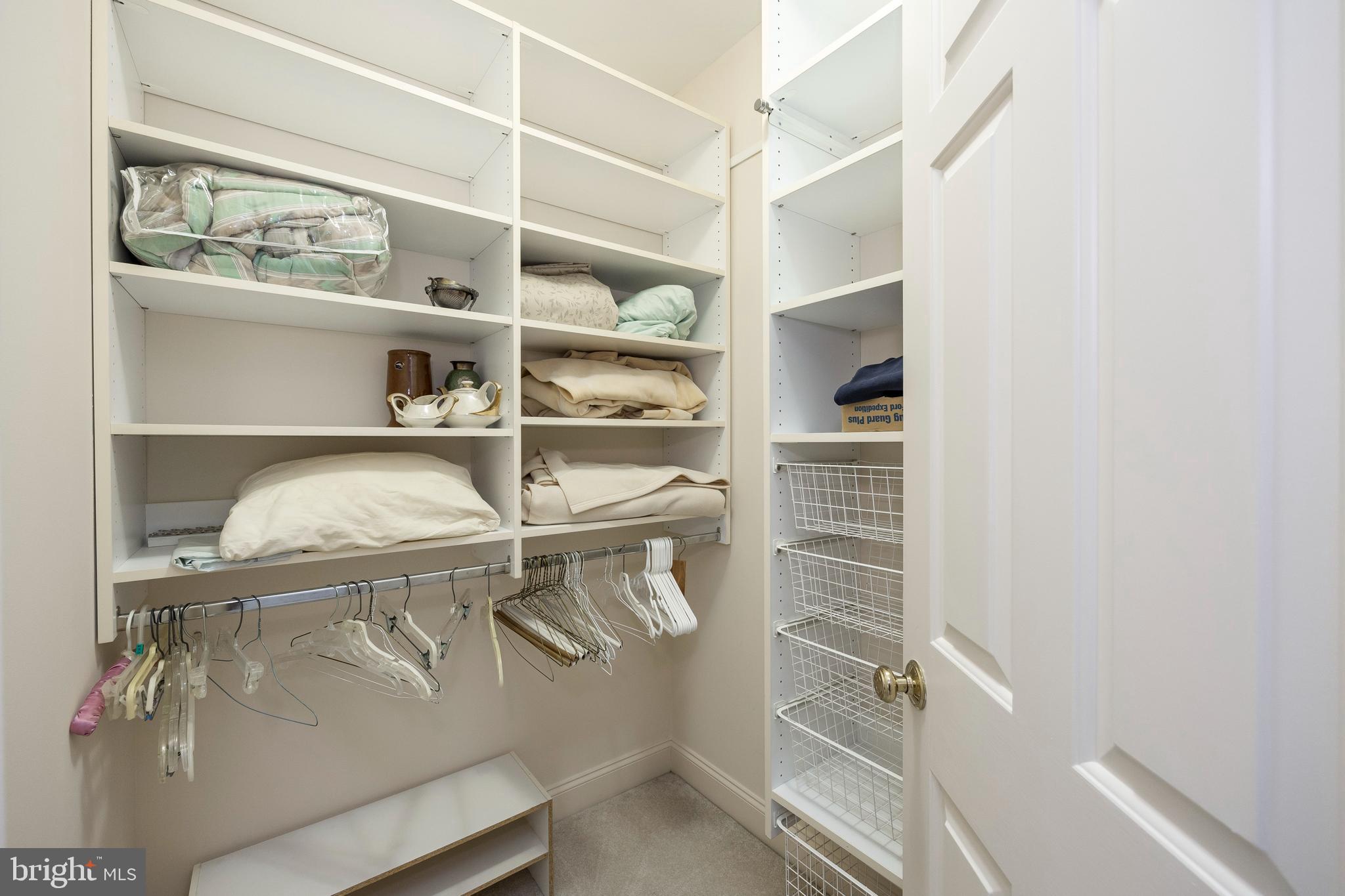 BROOKE FARM - Residential