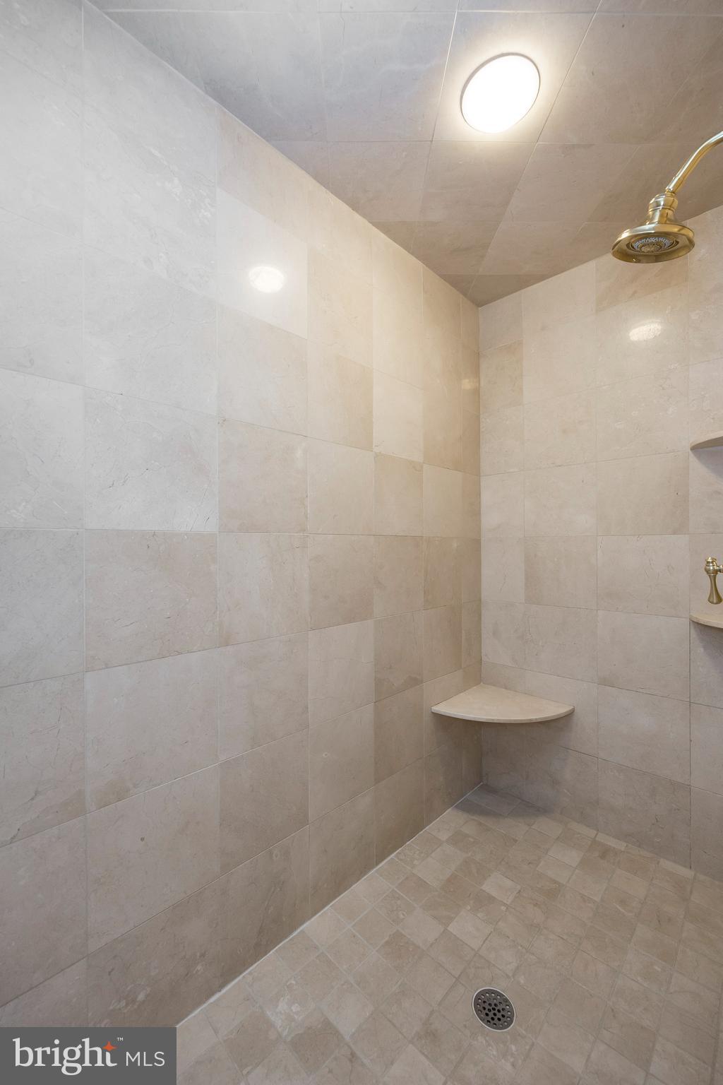 BROOKE FARM - Residential