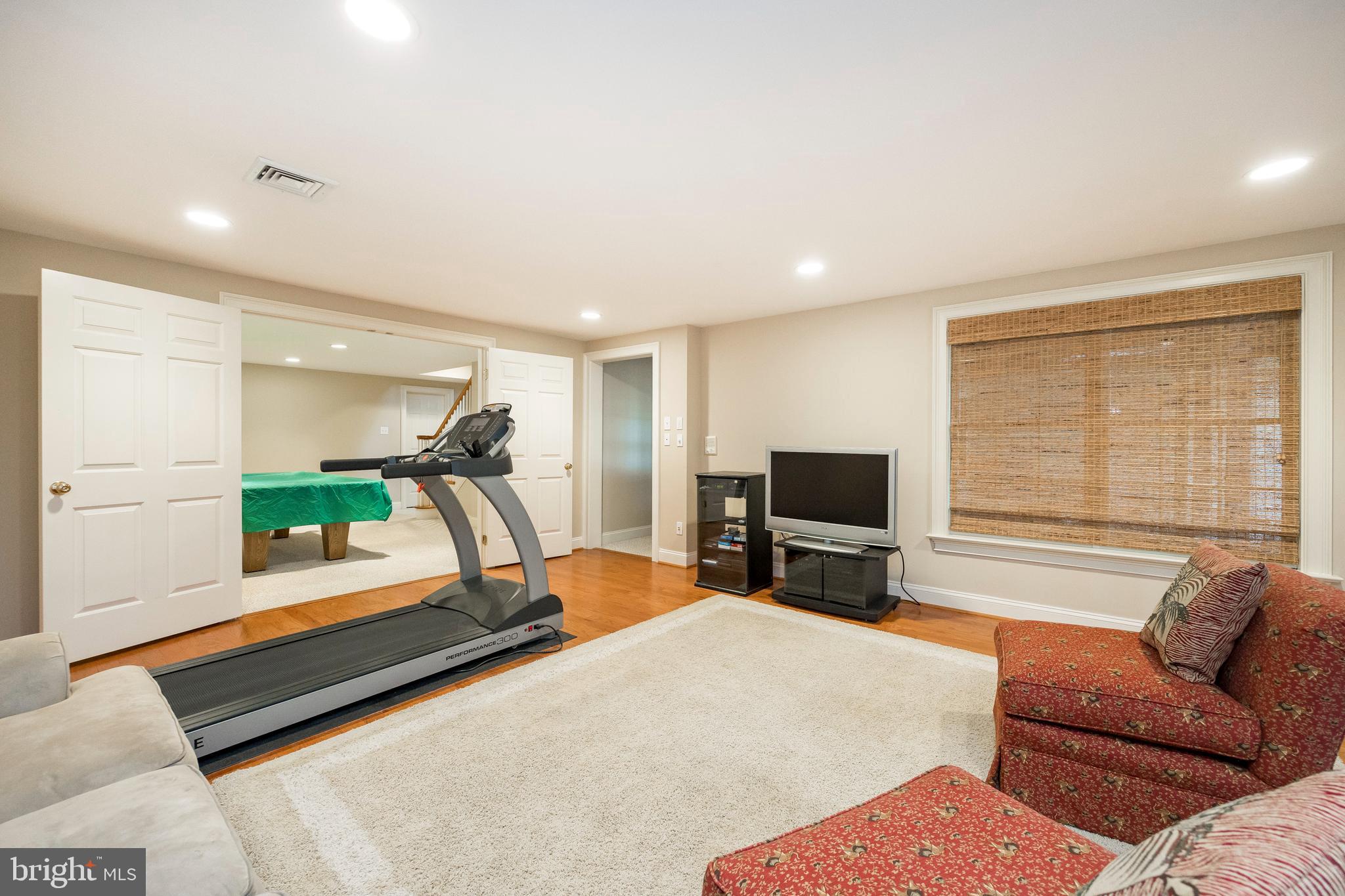 BROOKE FARM - Residential