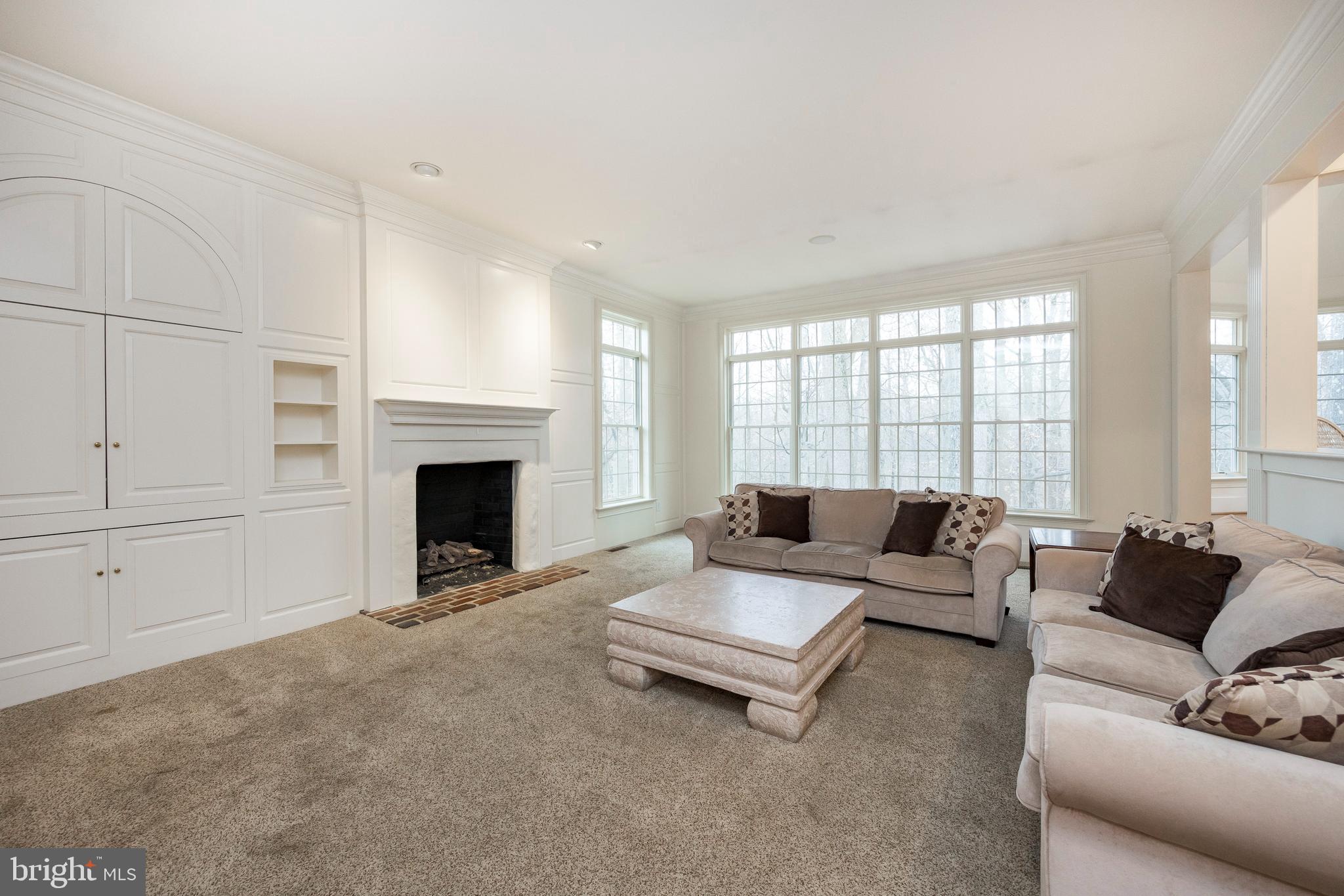 BROOKE FARM - Residential