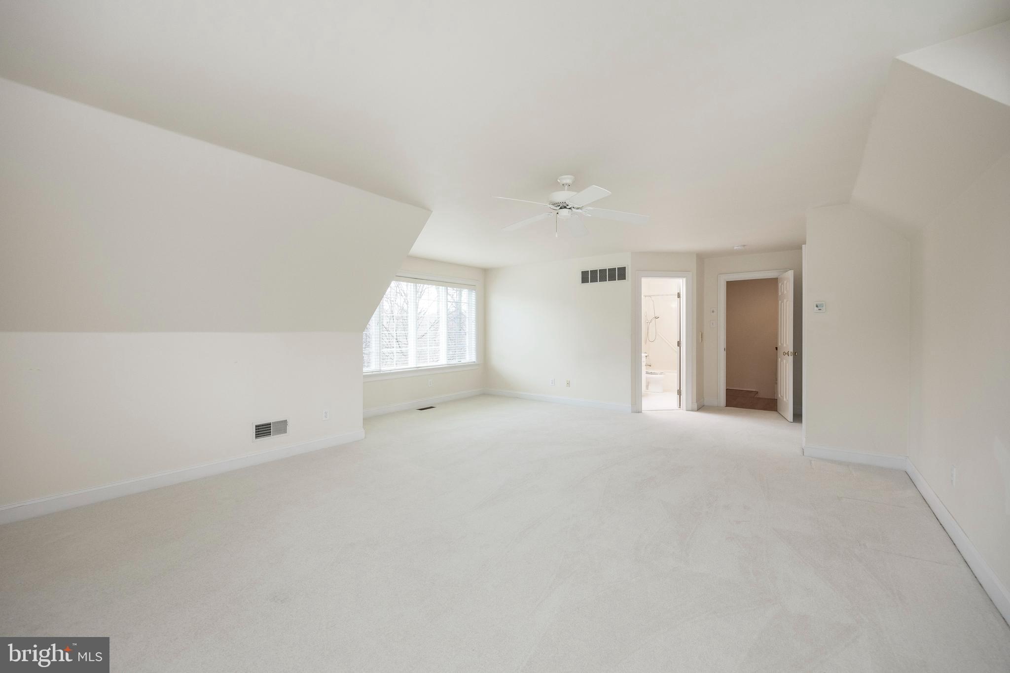 BROOKE FARM - Residential