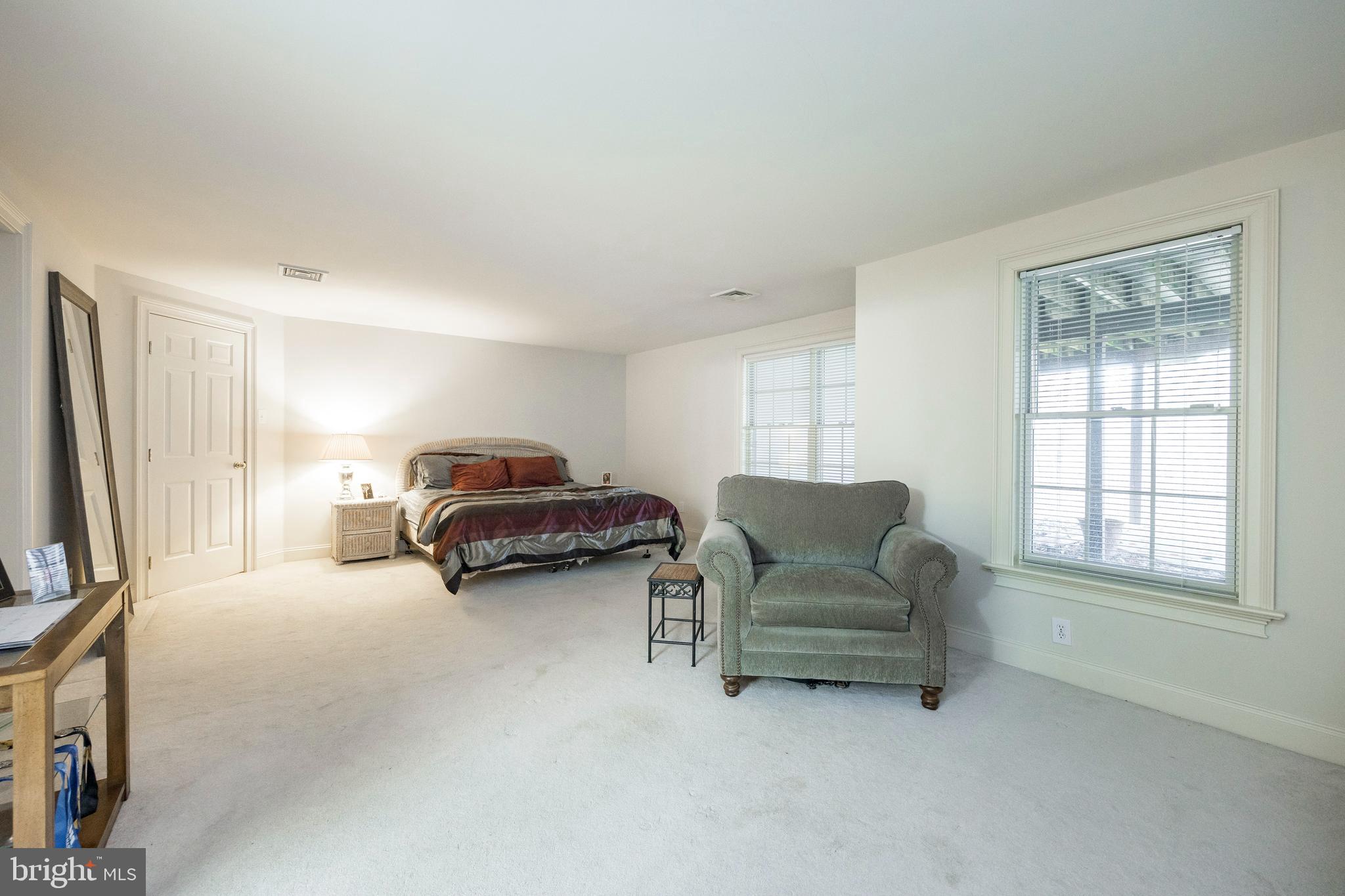 BROOKE FARM - Residential