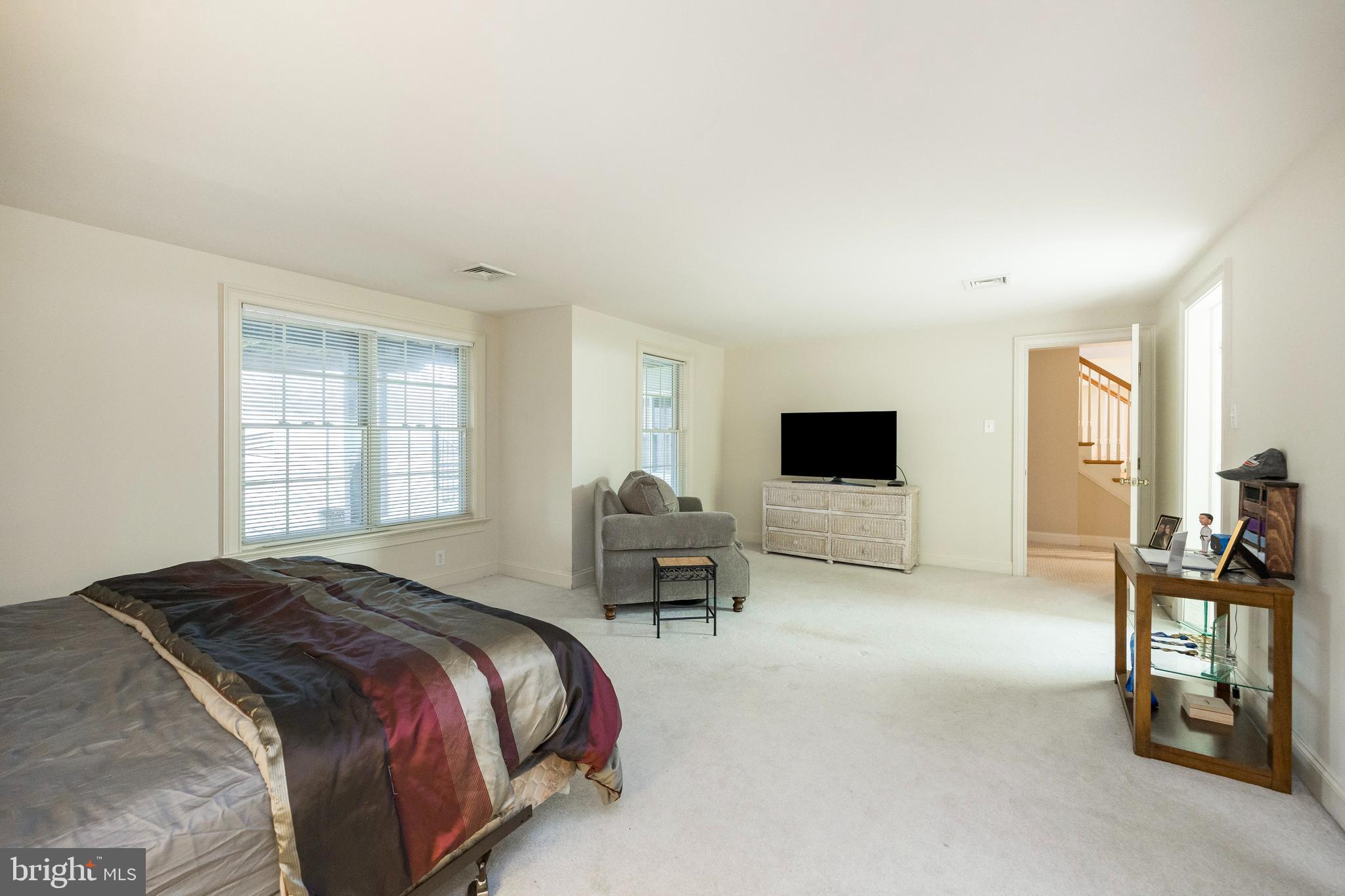 BROOKE FARM - Residential