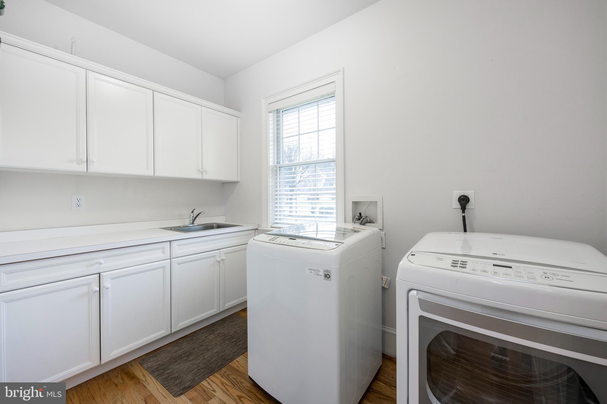 BROOKE FARM - Residential