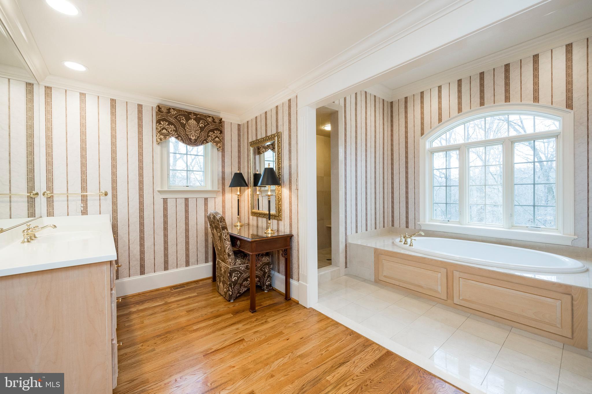 BROOKE FARM - Residential