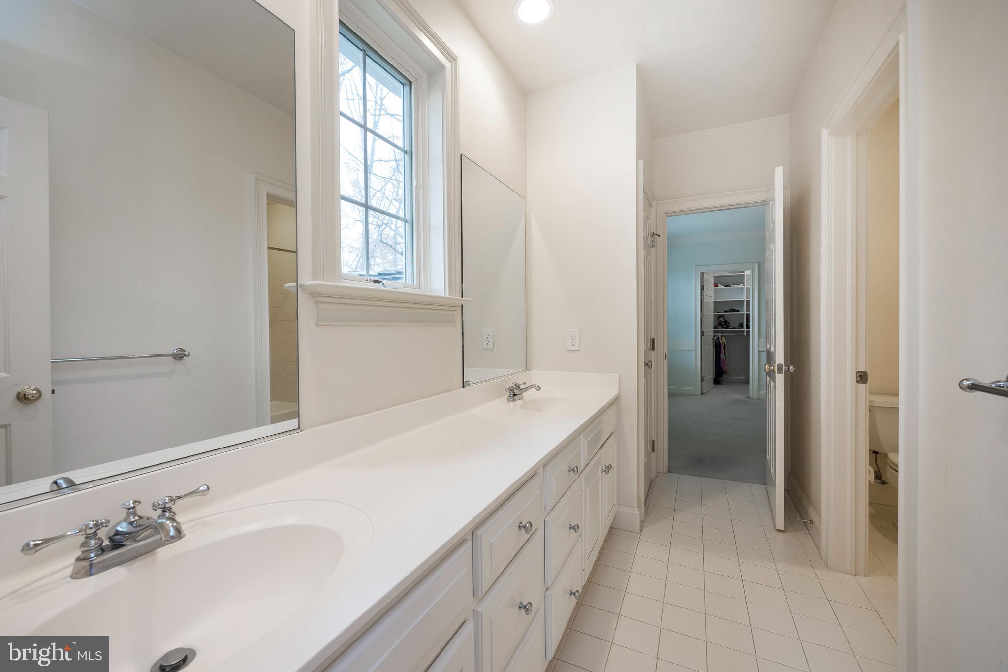 BROOKE FARM - Residential