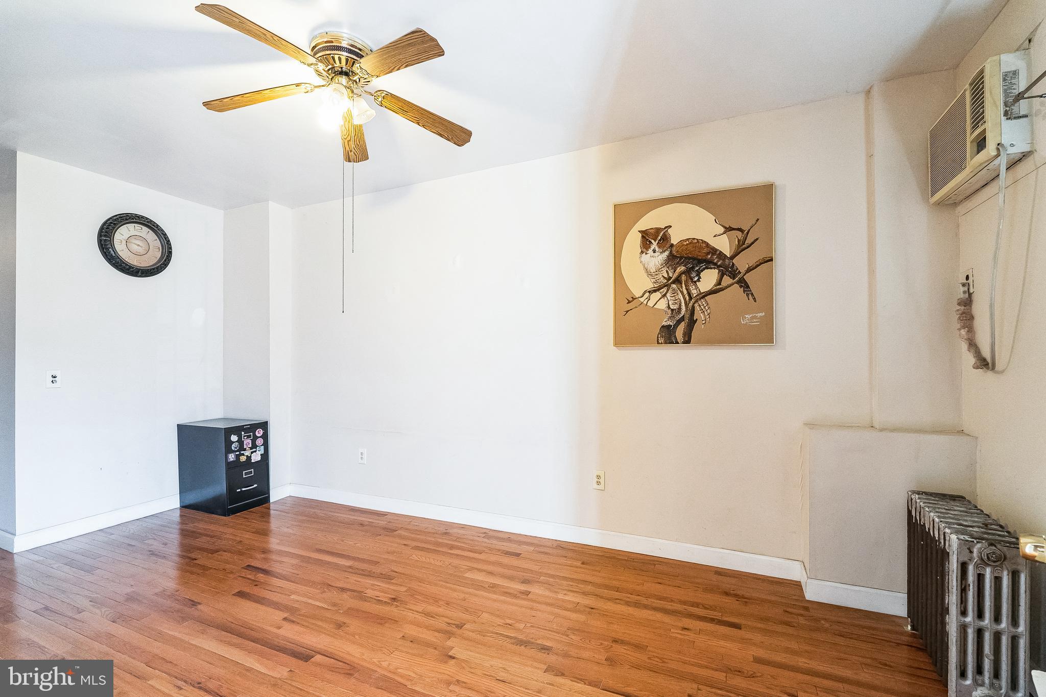 PORT RICHMOND - Residential Income