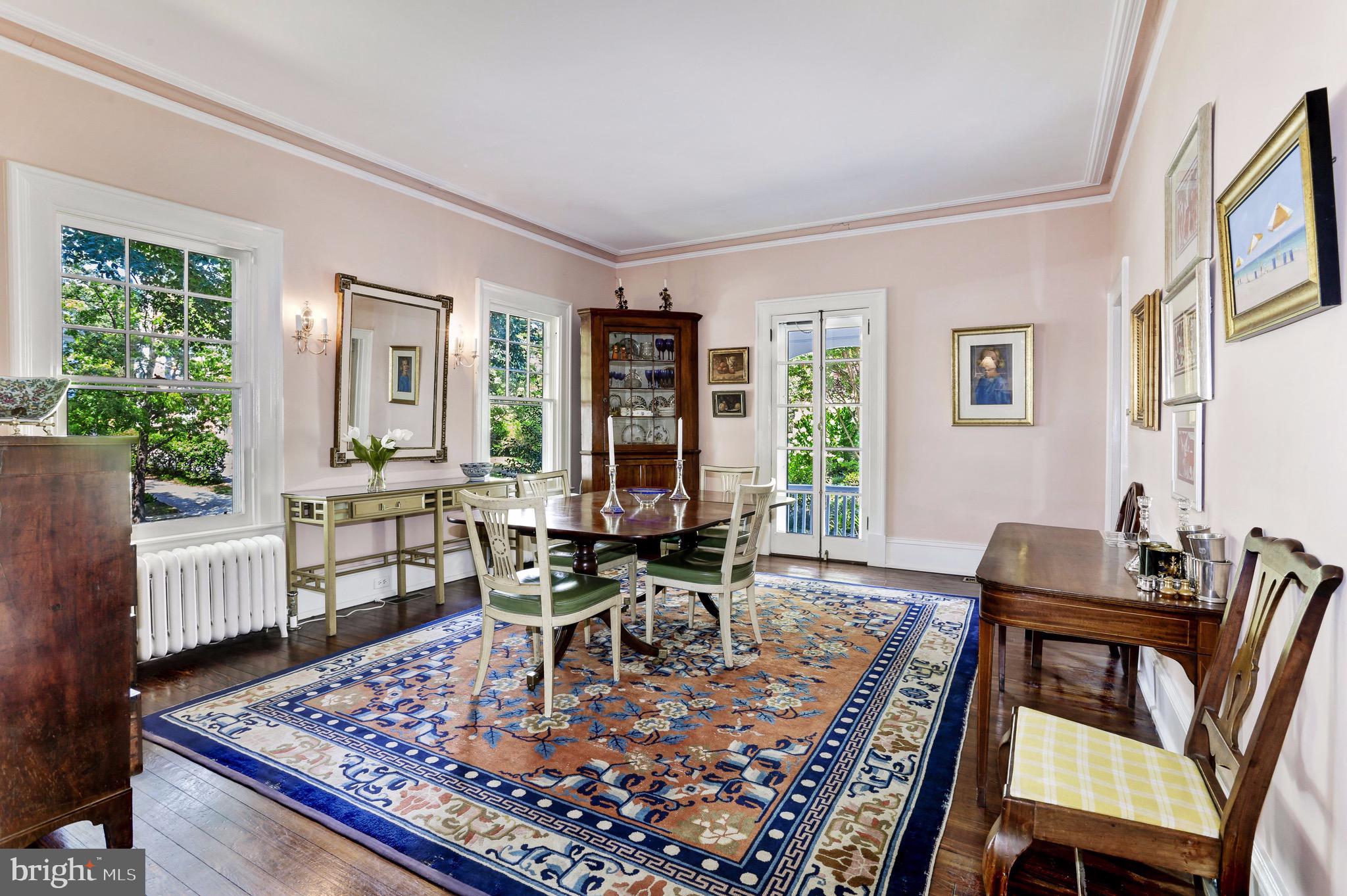 CHEVY CHASE VILLAGE - Residential