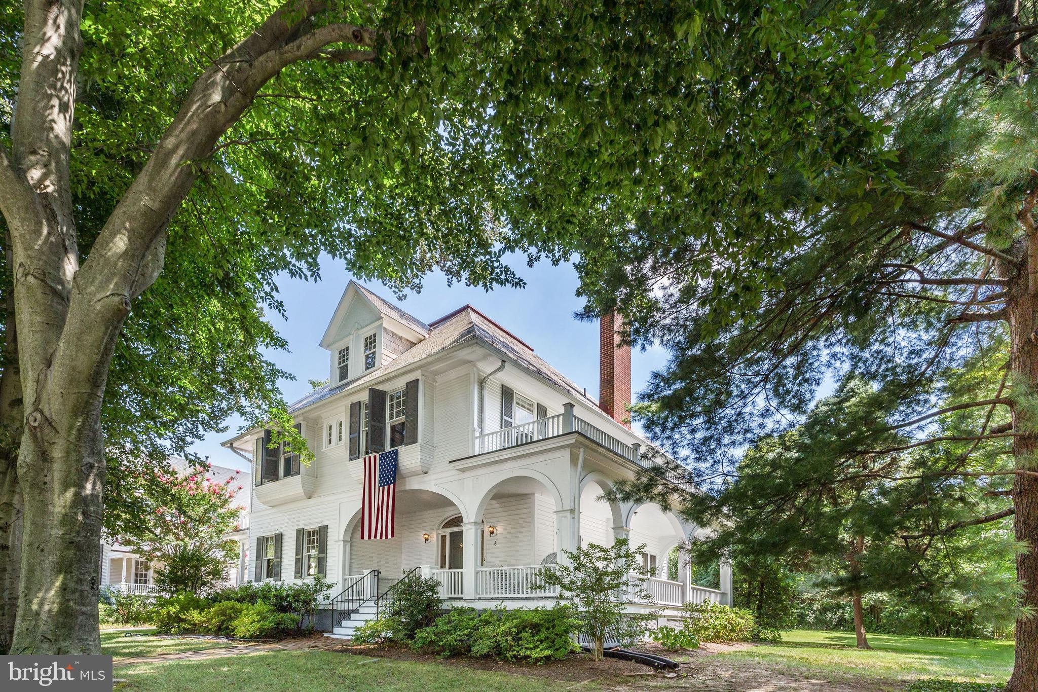 CHEVY CHASE VILLAGE - Residential