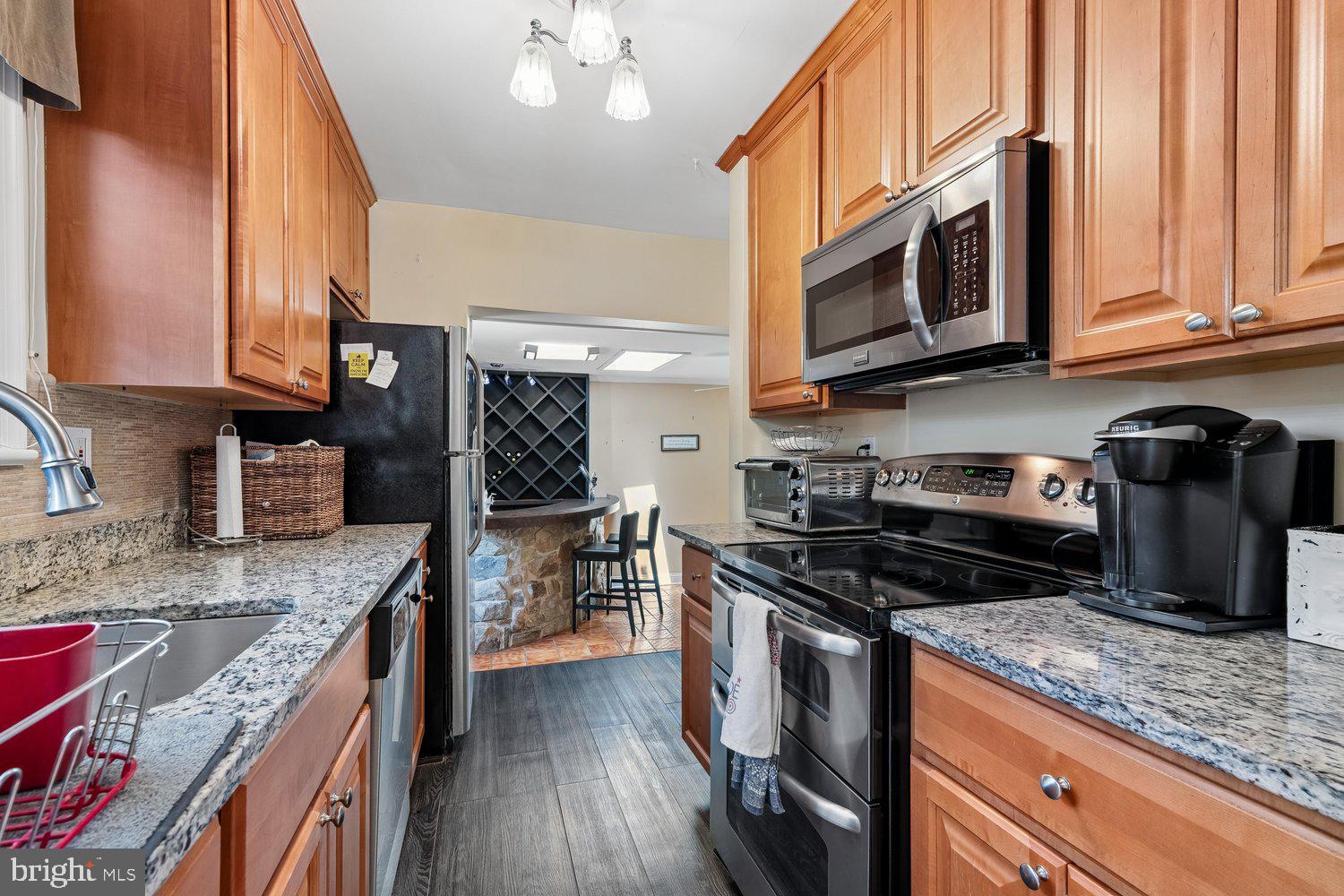 NEW CARROLLTON - Residential