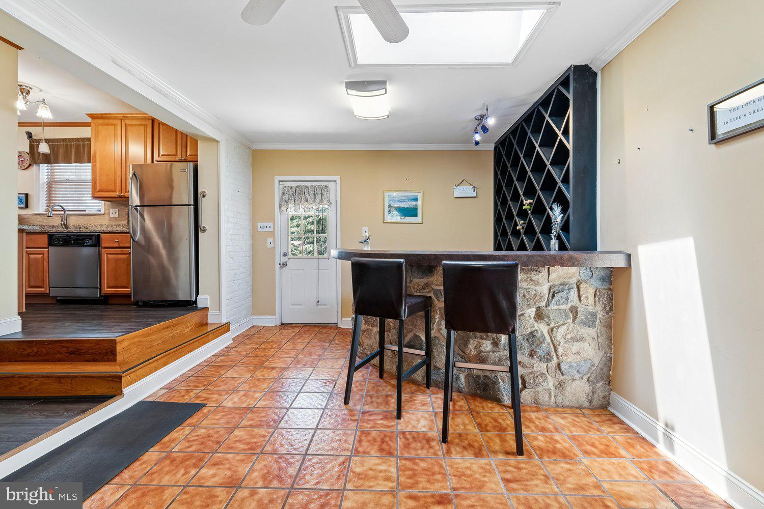 NEW CARROLLTON - Residential
