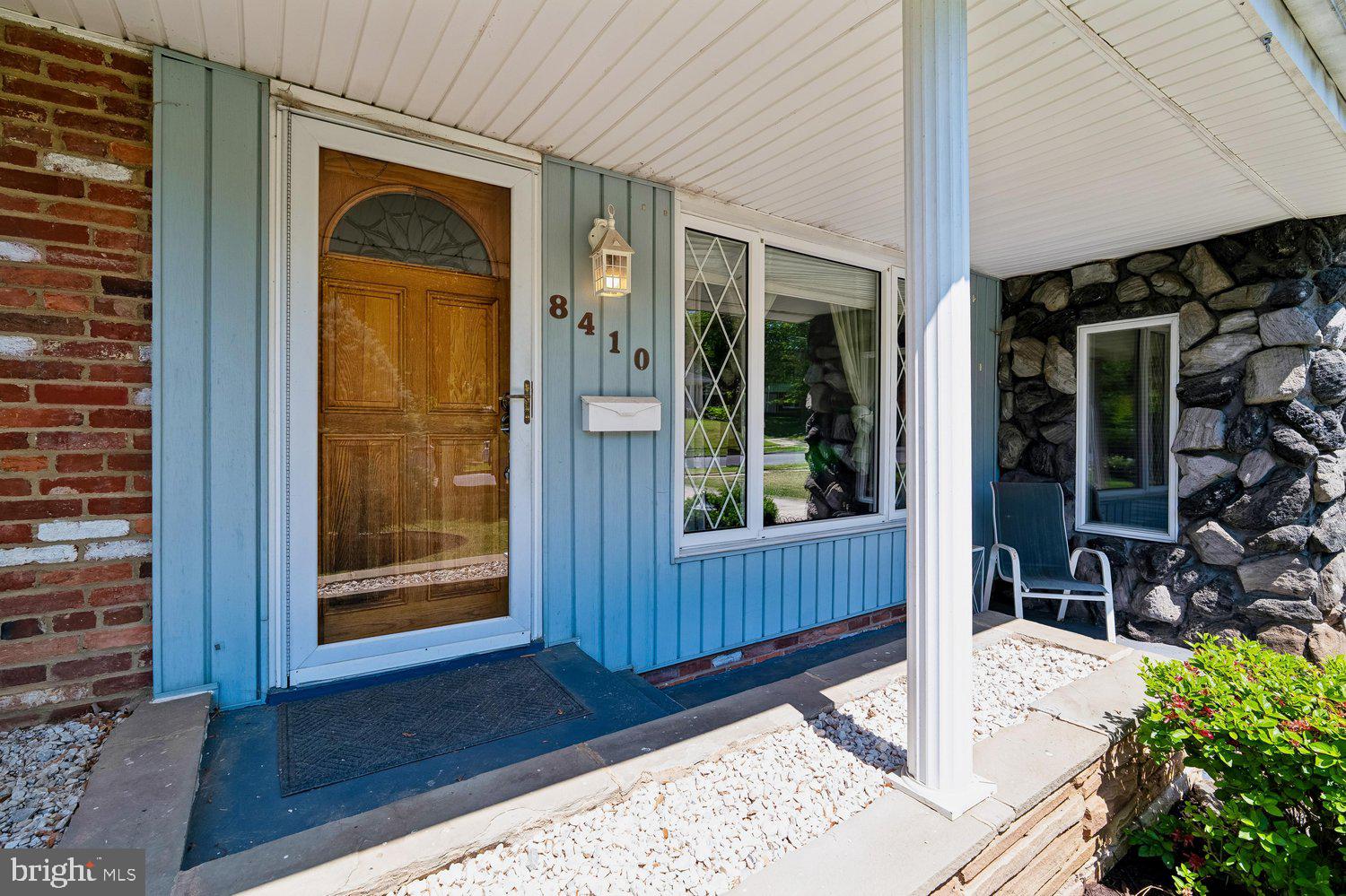 NEW CARROLLTON - Residential