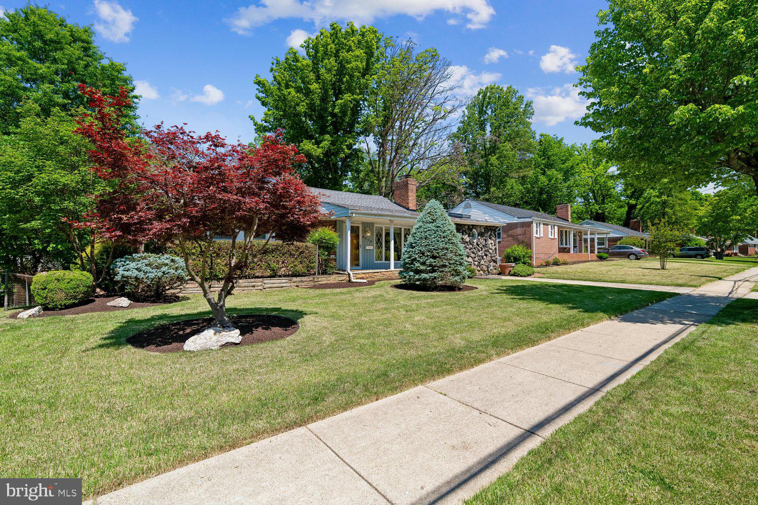 NEW CARROLLTON - Residential
