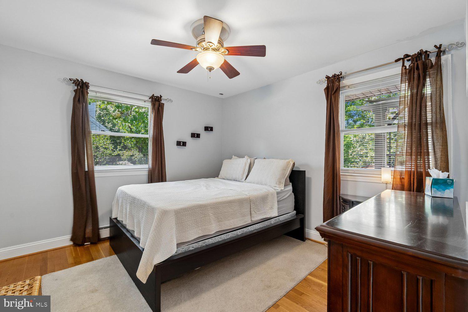 NEW CARROLLTON - Residential