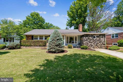 Homes For Sale - 8410 Ravenswood Road<br/> NEW CARROLLTON, MD 20784