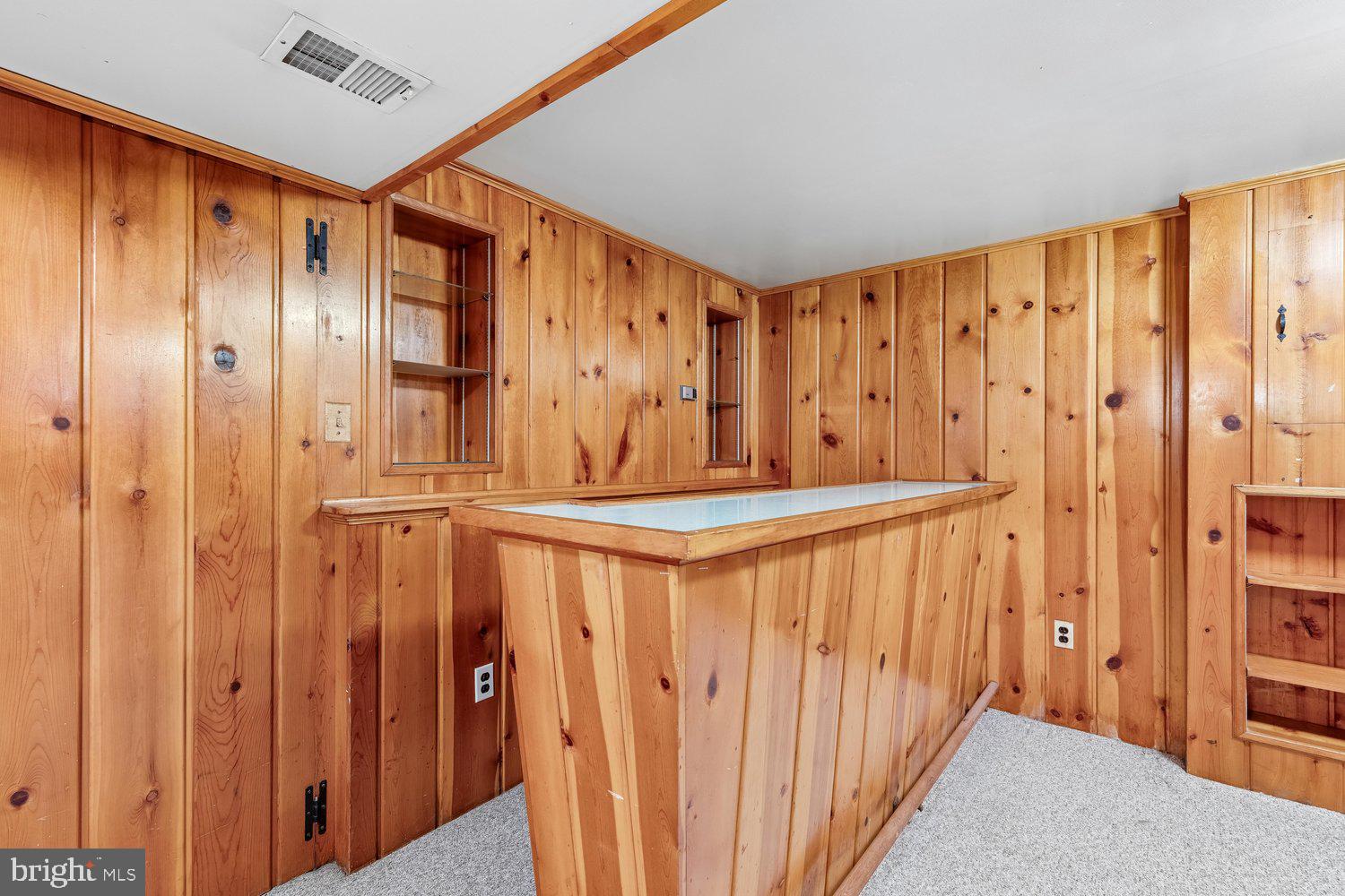 NEW CARROLLTON - Residential