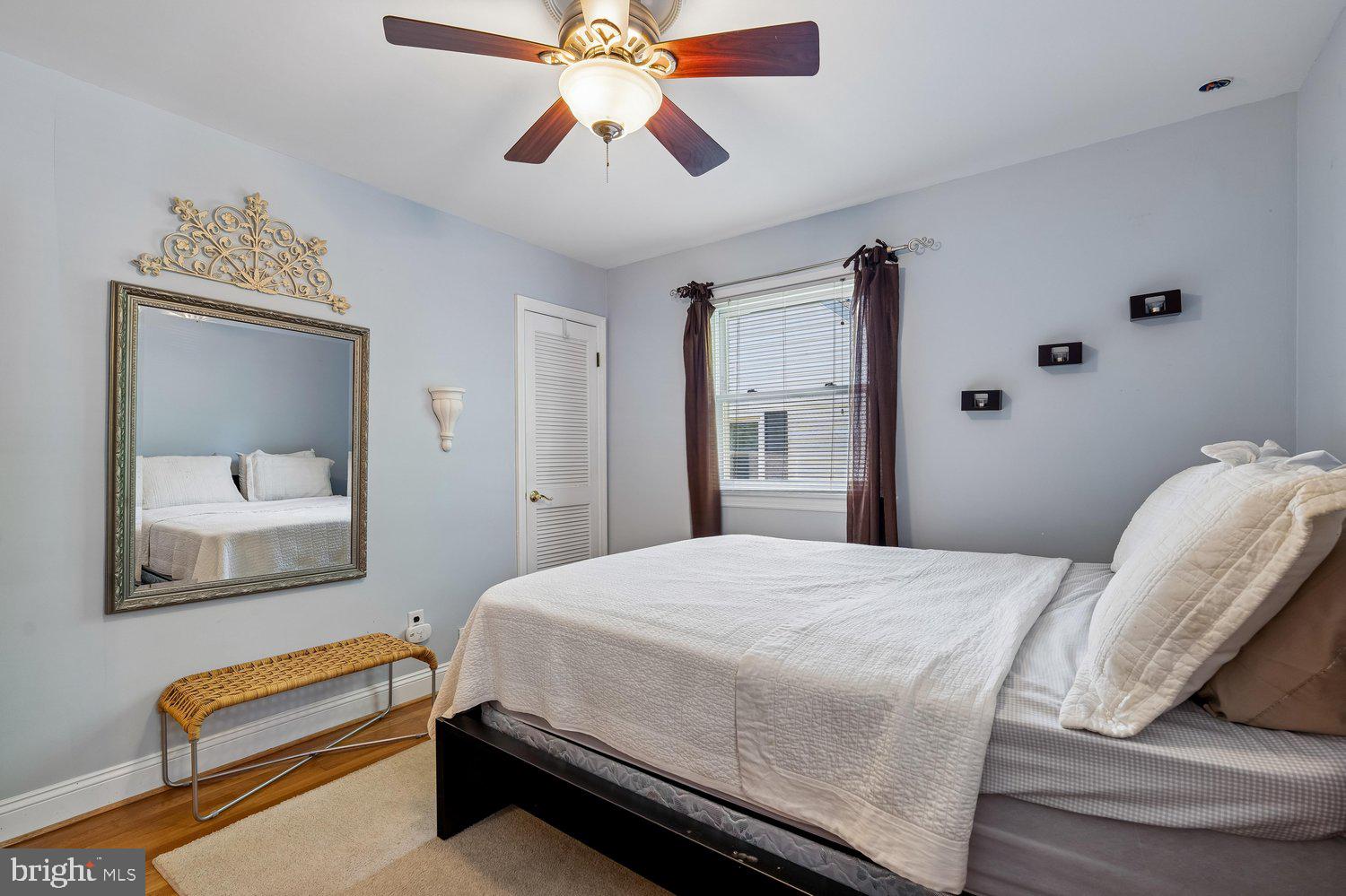 NEW CARROLLTON - Residential
