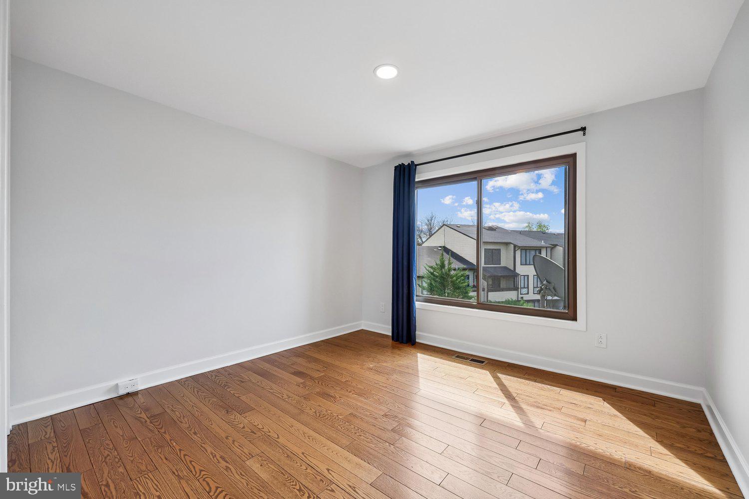 WALKERS RIDGE - Residential