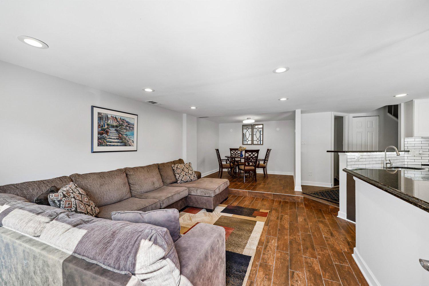 WALKERS RIDGE - Residential