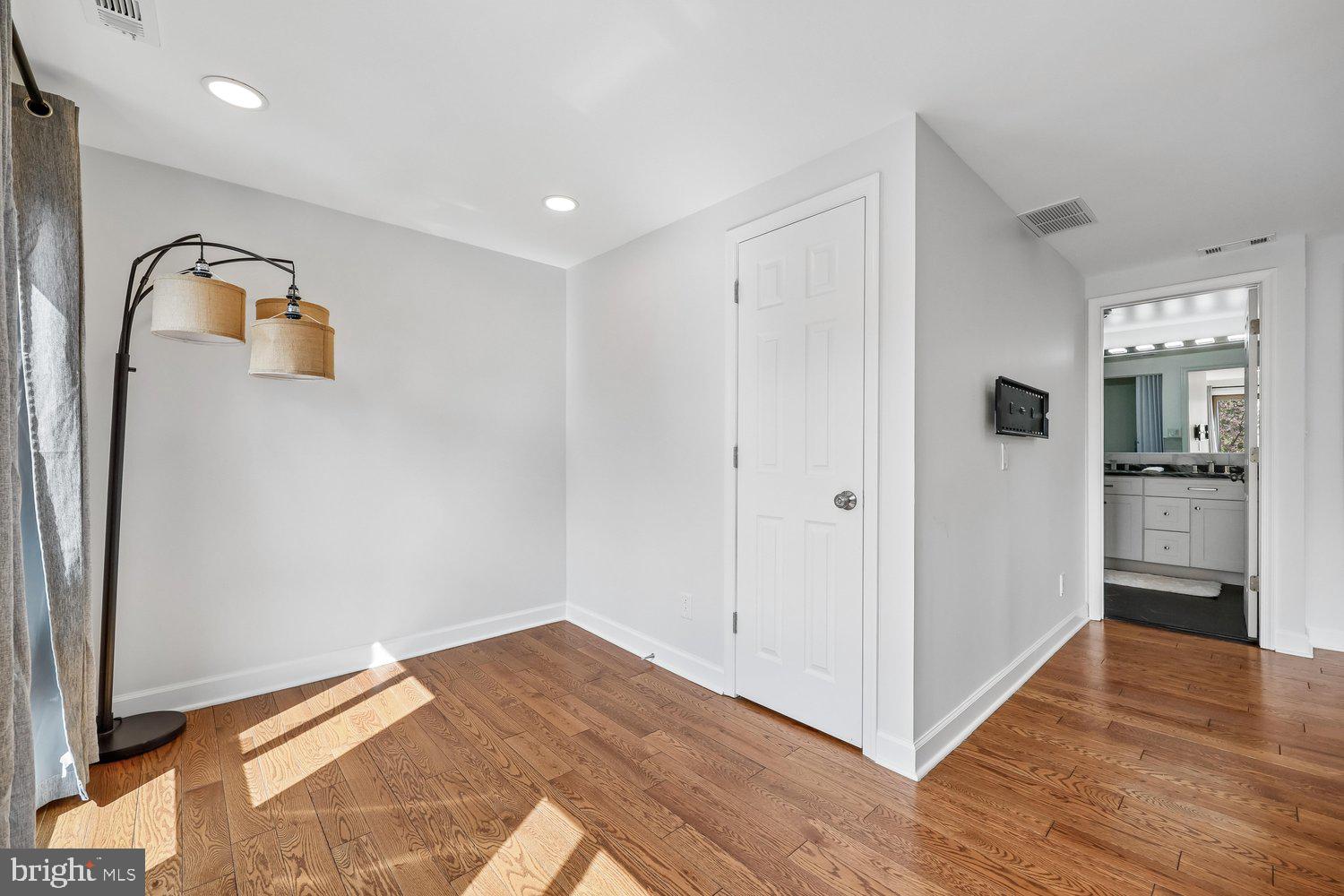 WALKERS RIDGE - Residential