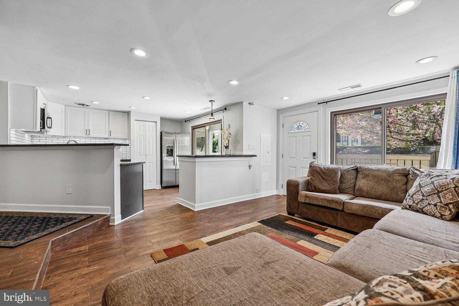 WALKERS RIDGE - Residential