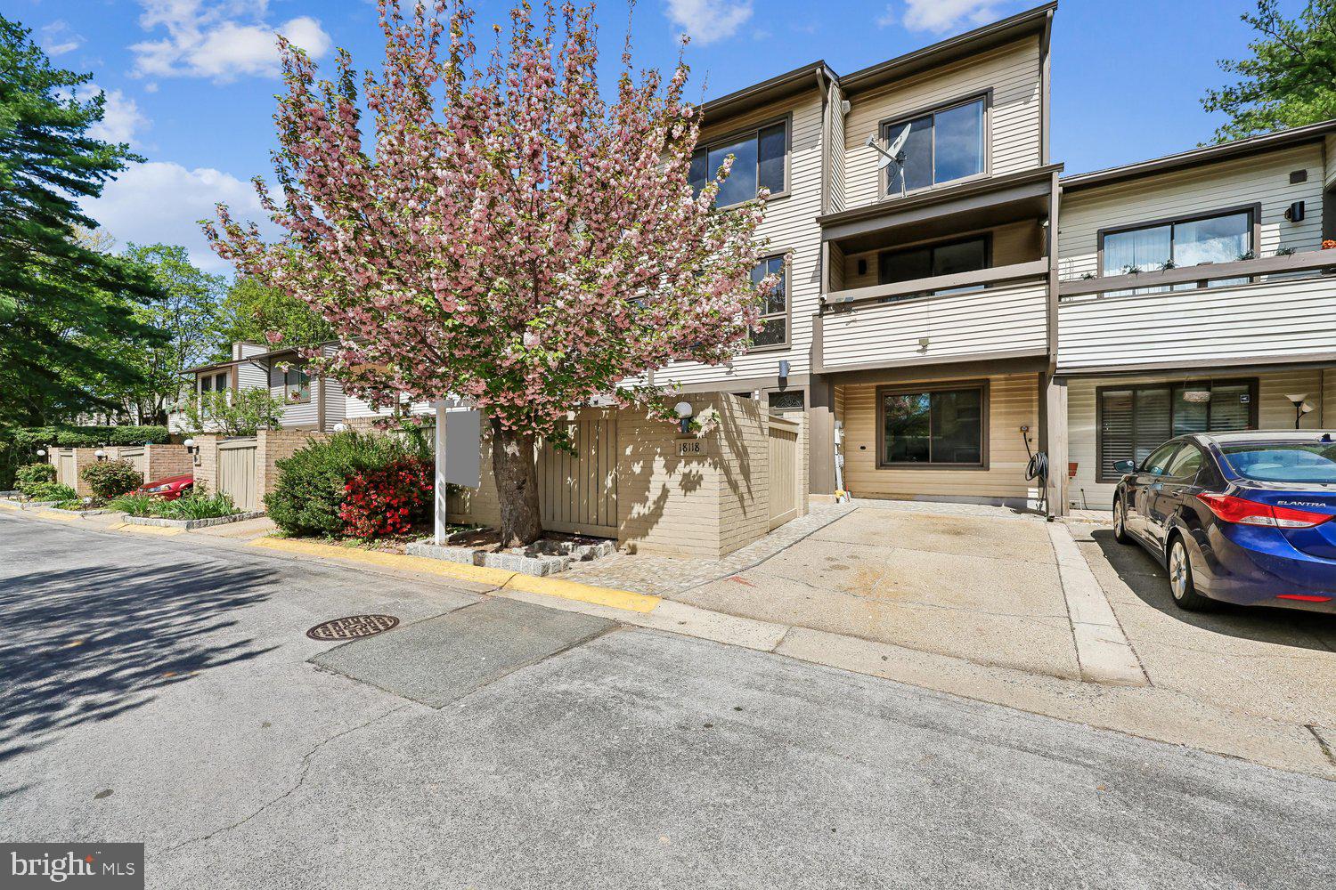 WALKERS RIDGE - Residential