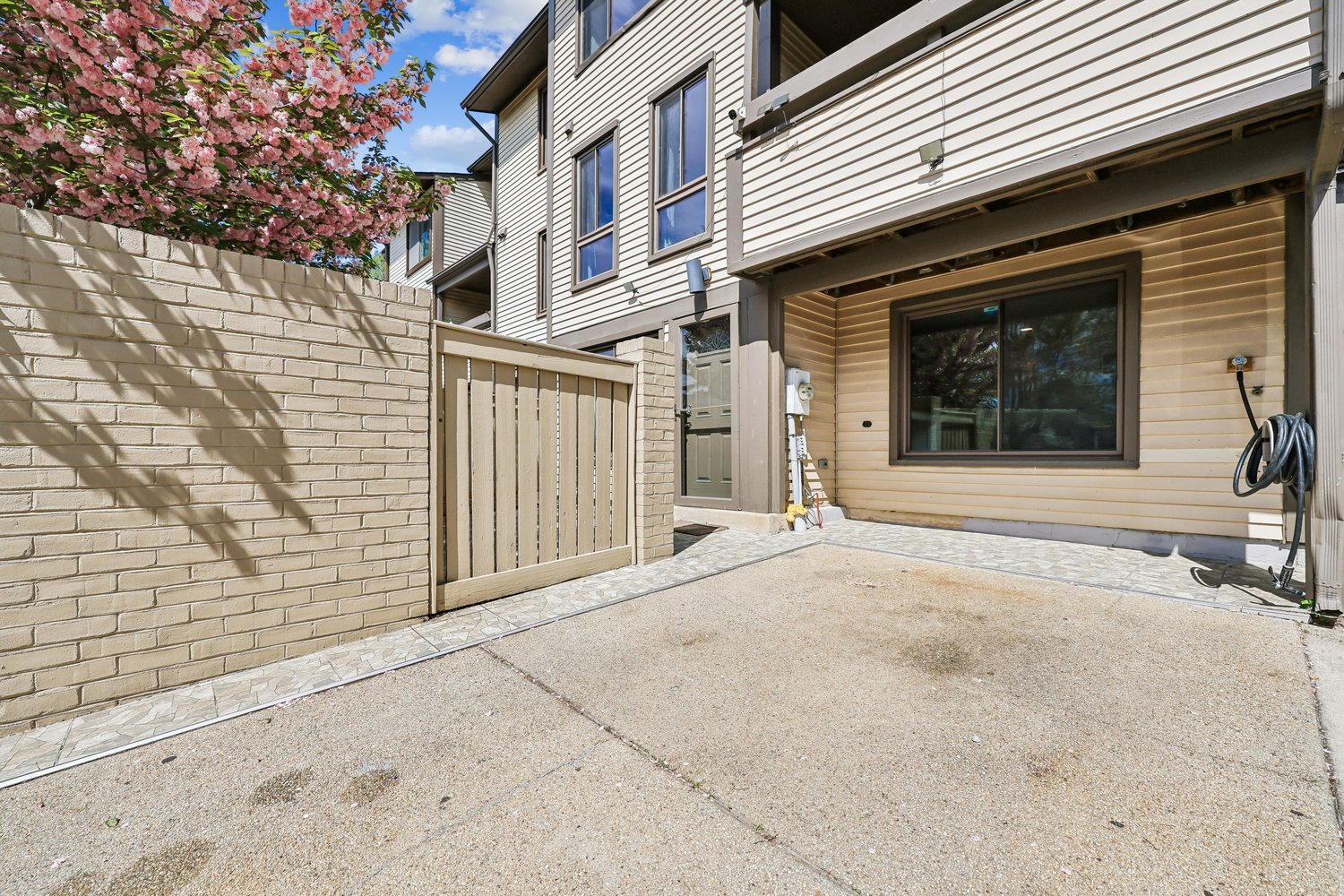 WALKERS RIDGE - Residential