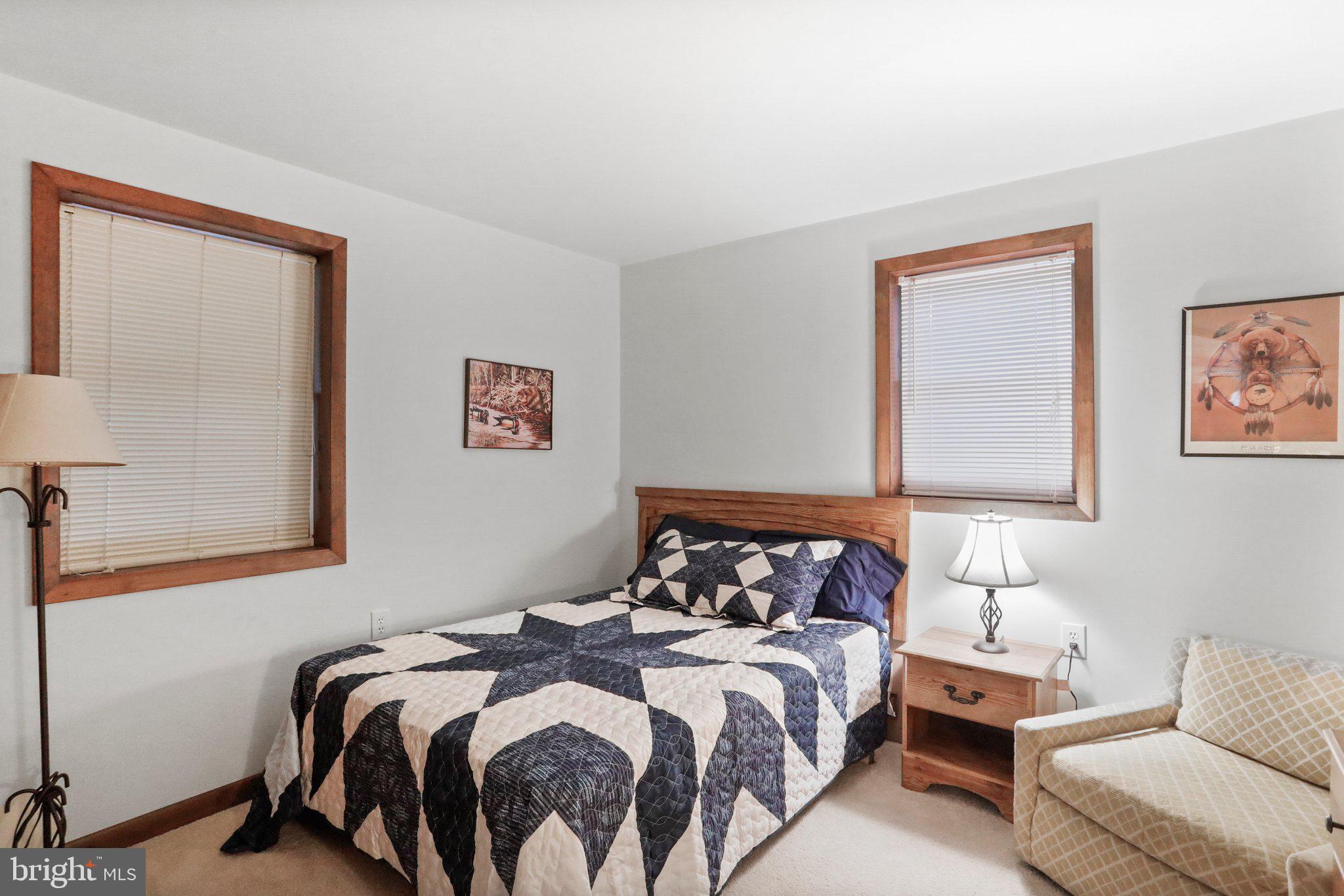 RAVEN ROCK - Residential