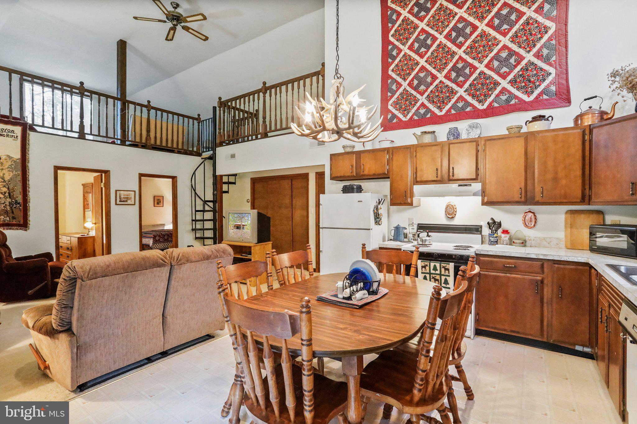 RAVEN ROCK - Residential