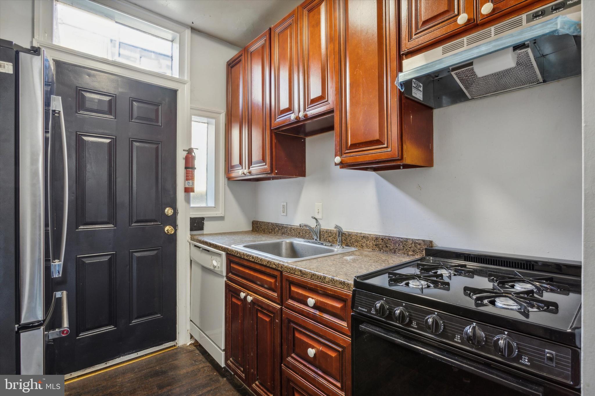 NORRIS SQUARE - Residential