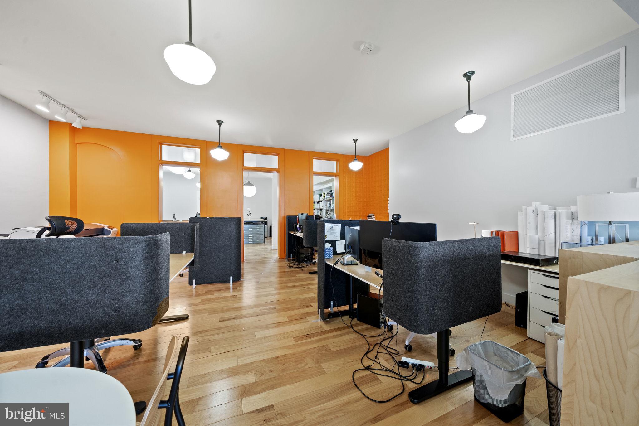 HISTORIC  DOWNTOWN FREDERICKSBURG - Residential