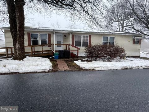 Mobile Home For Sale - 109 Azalea Circle<br/> HONEY BROOK, PA 19344