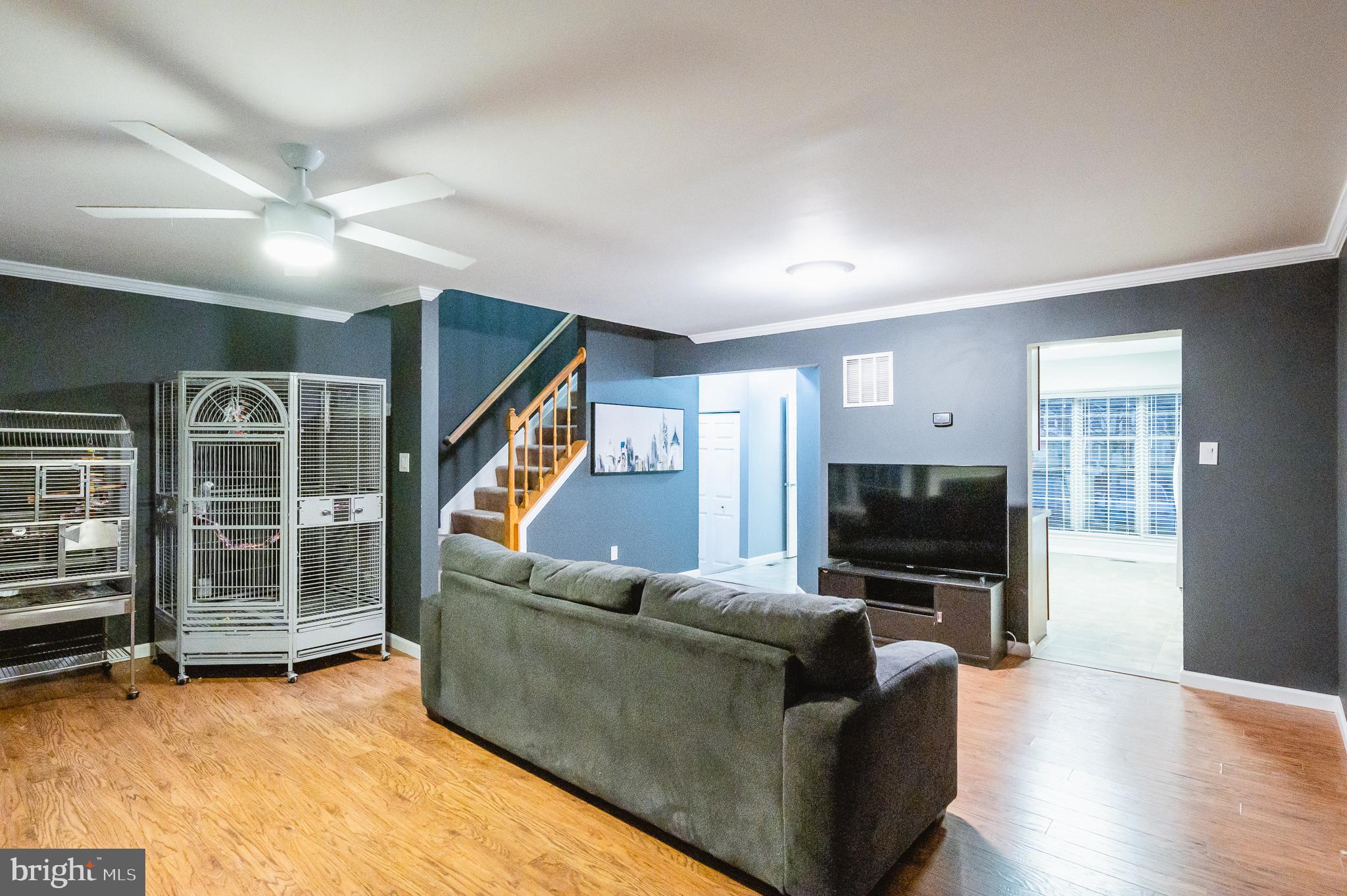 WHITE OAK - Residential