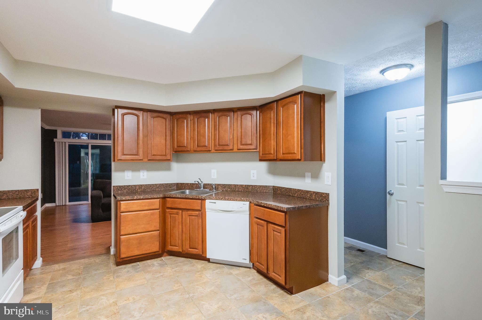 WHITE OAK - Residential