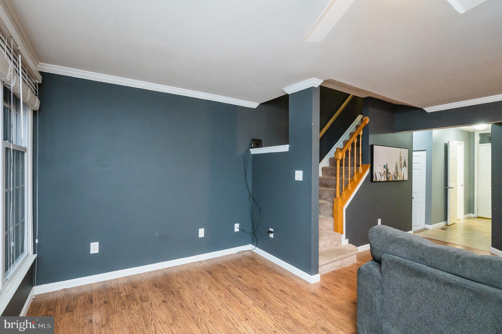 WHITE OAK - Residential