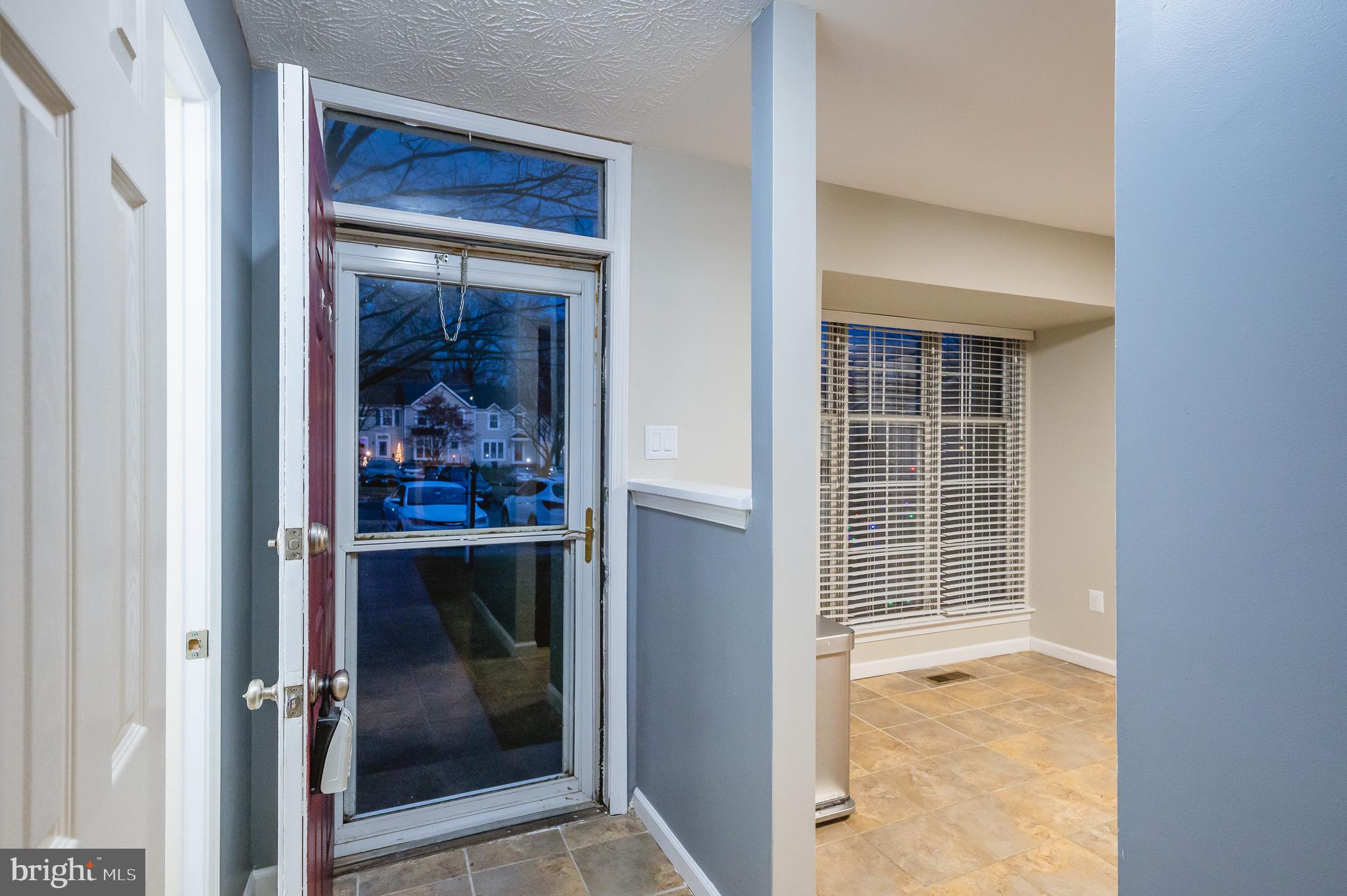 WHITE OAK - Residential