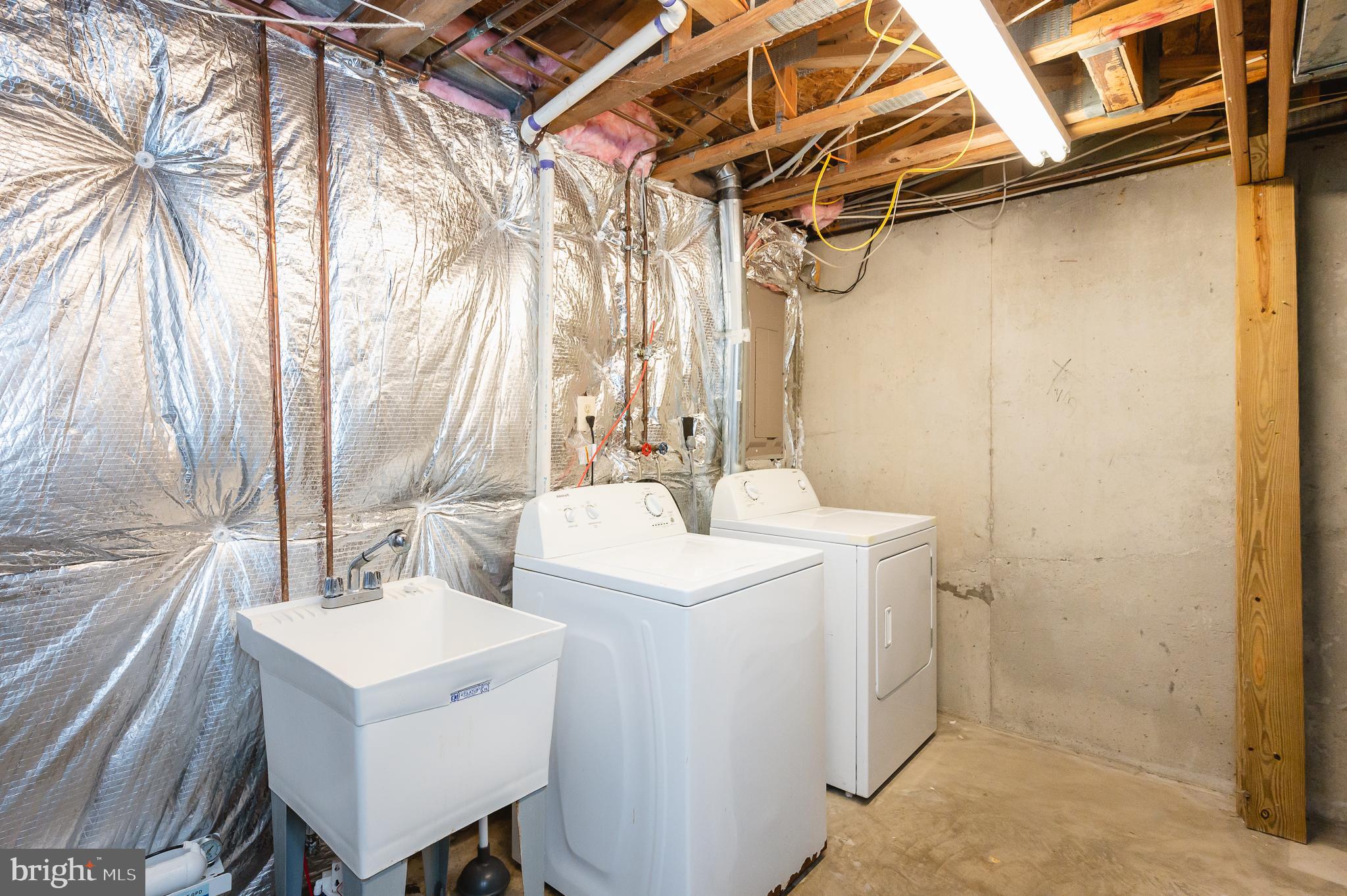 WHITE OAK - Residential