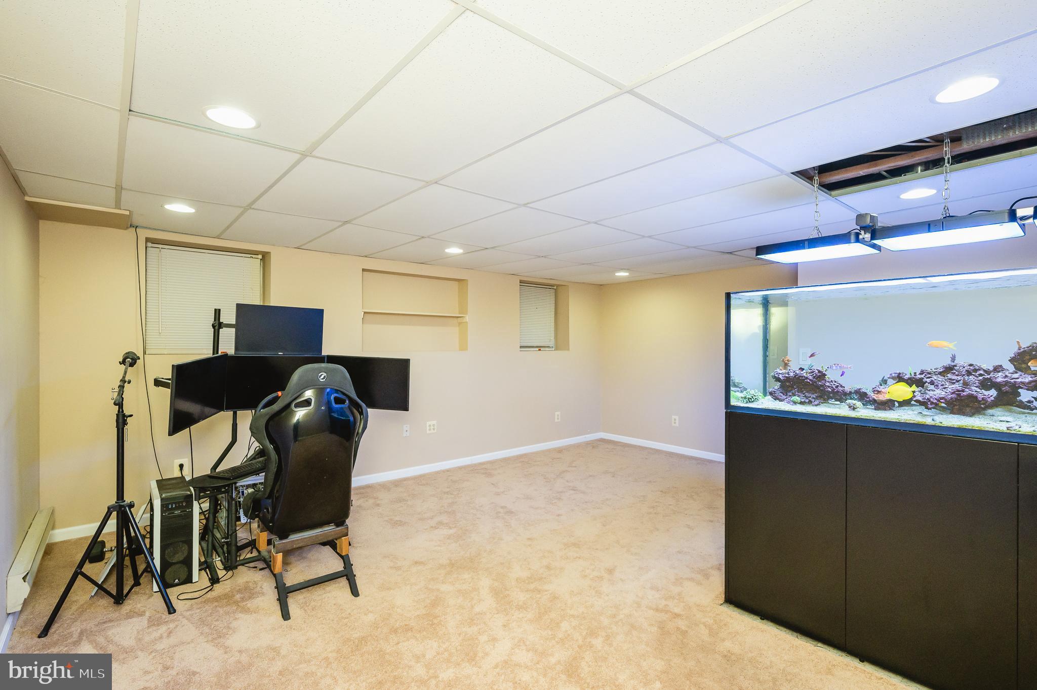 WHITE OAK - Residential